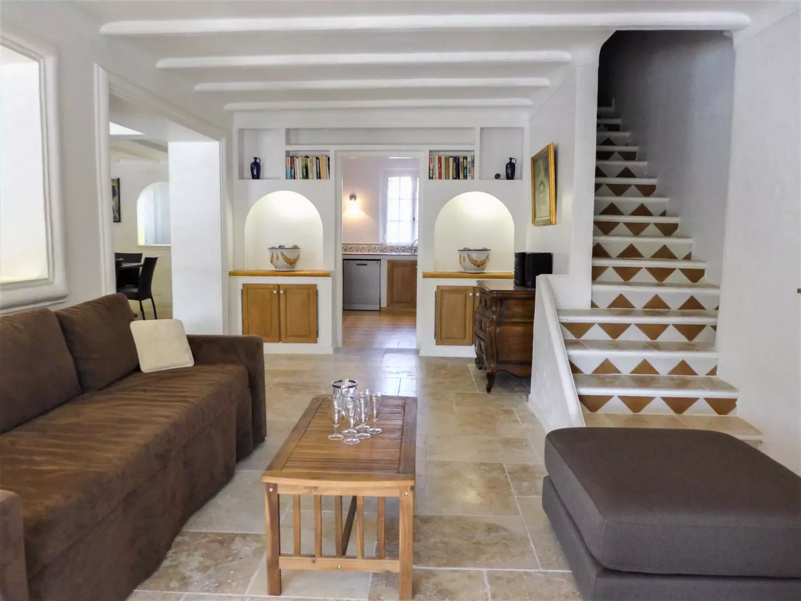 Villa Cyrnos-Inside