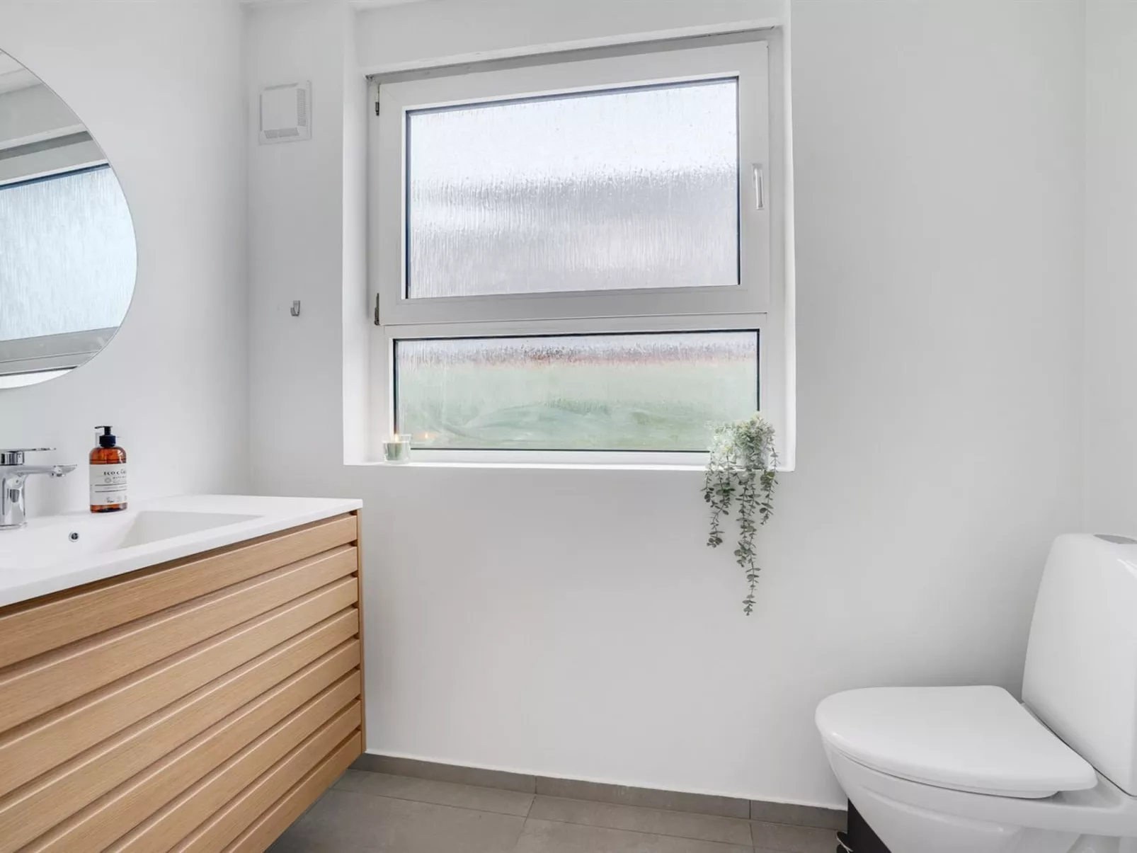 "Villum" - 700m from the sea-Inside