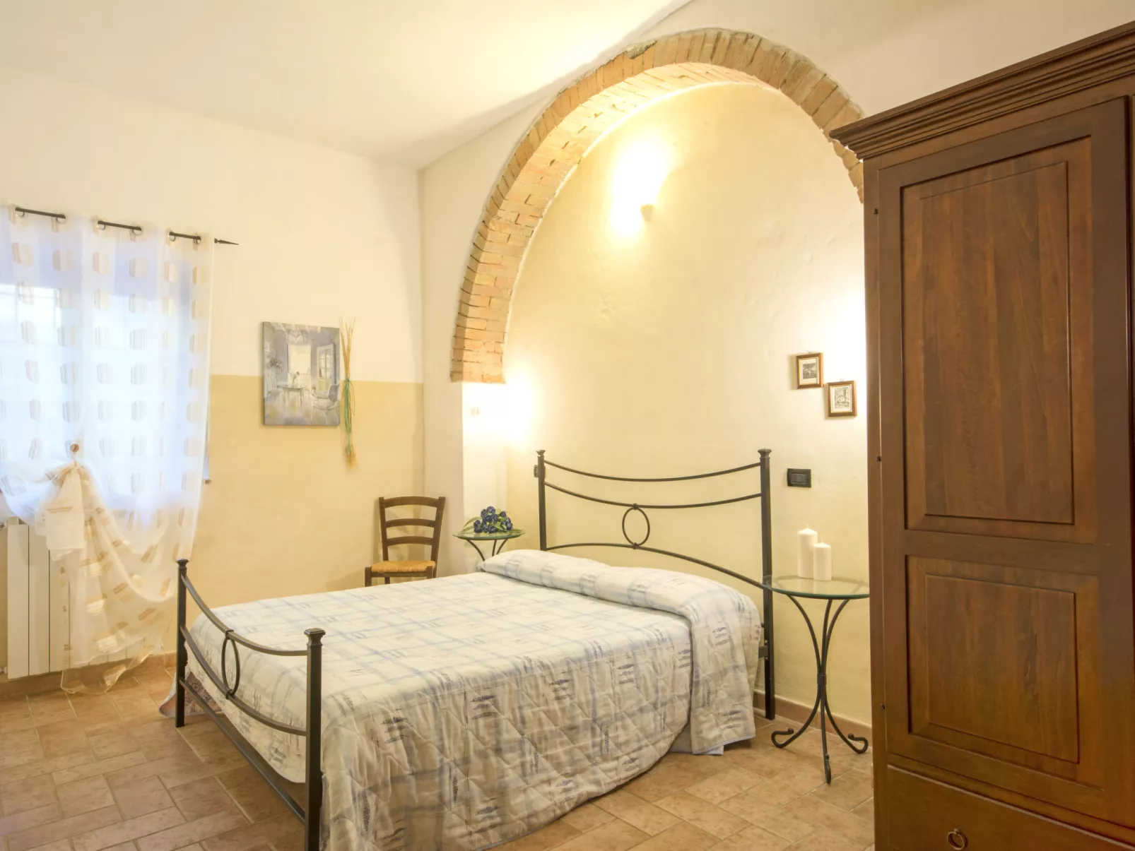 Stregaia-Inside