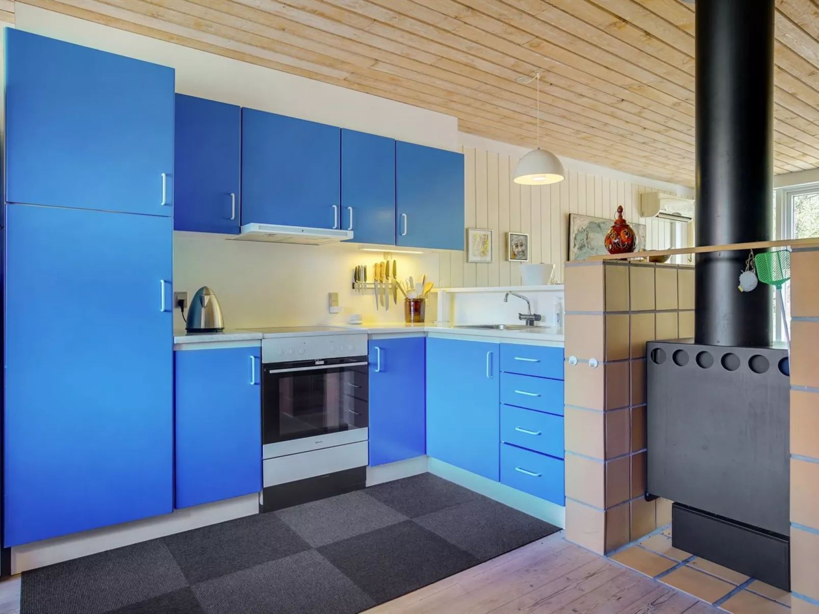 "Elenor" - 300m from the sea-Inside