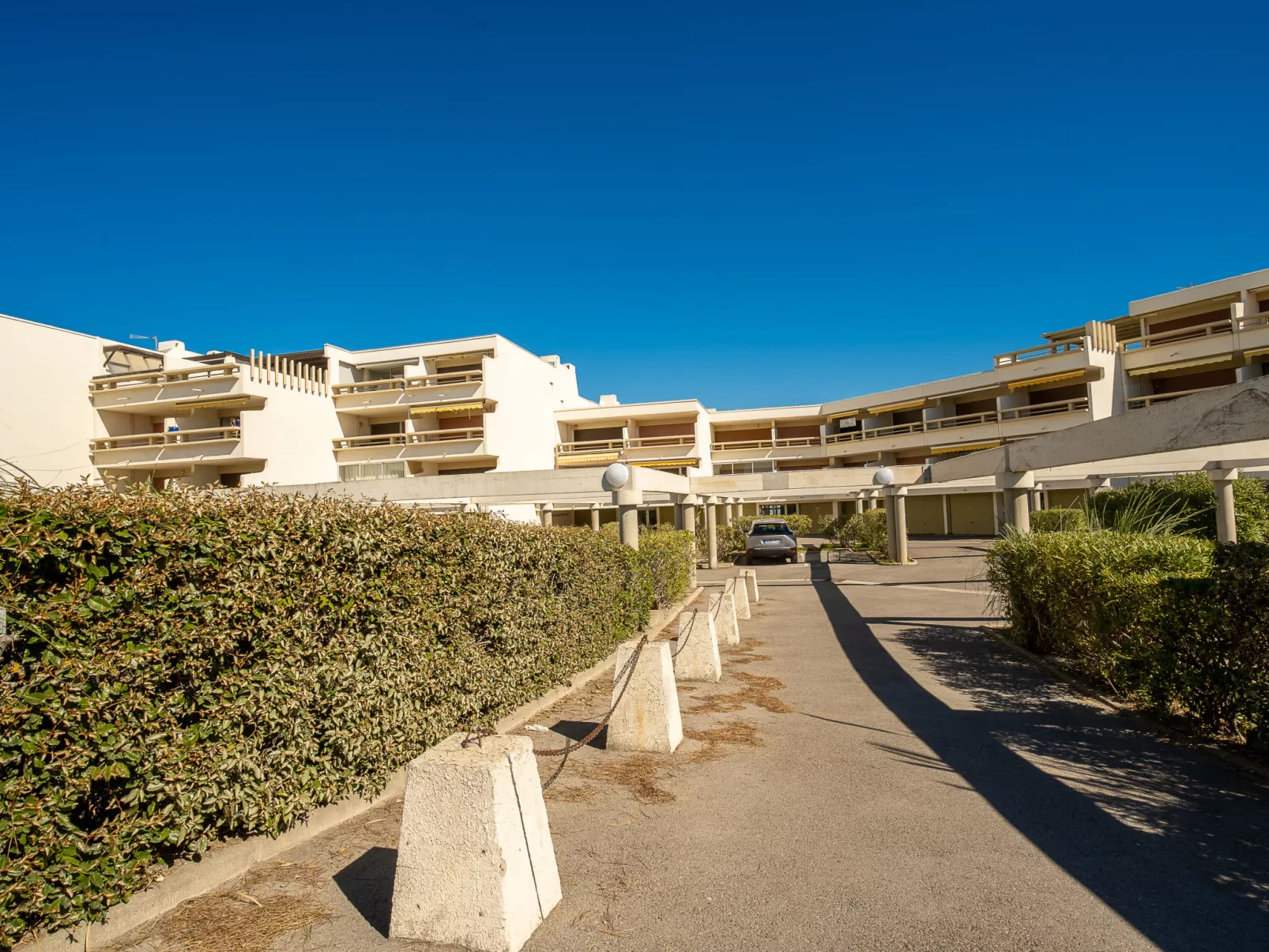 Ulysse Port de Plage-Outside