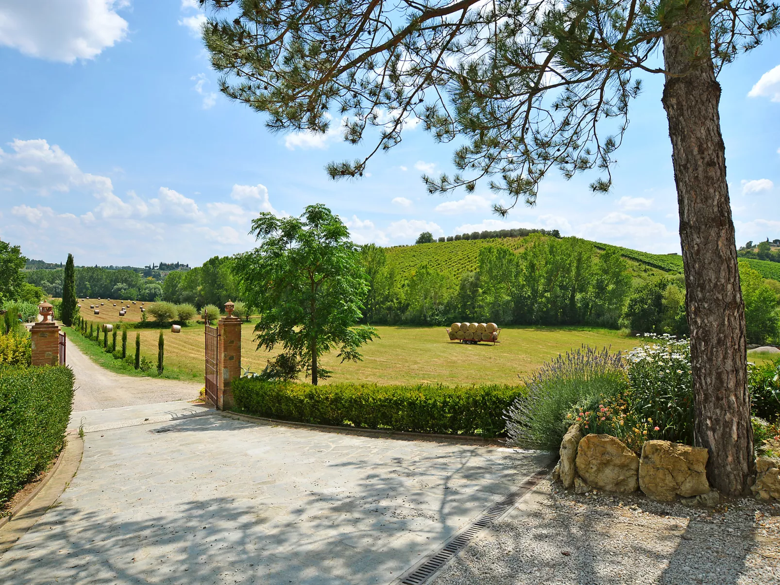 Il Vallone-Outside