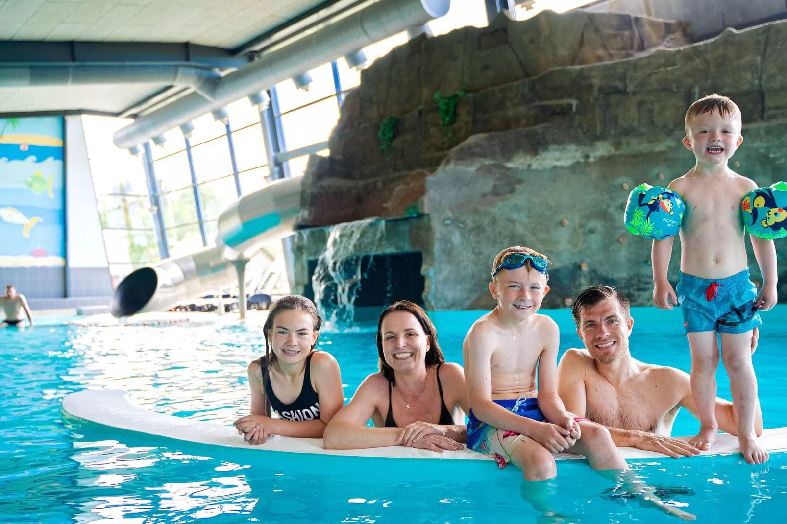 Maison de vacances pour 10 dans un parc de vacances a Blåvand-Piscine