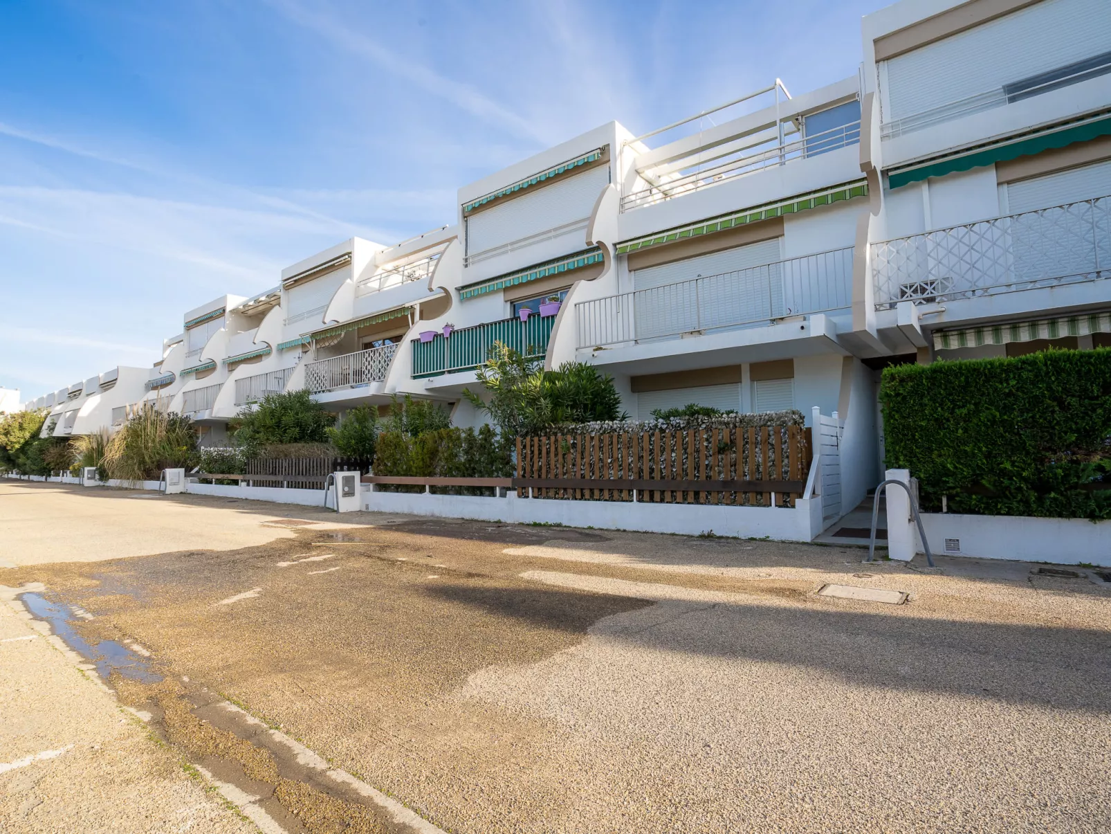 Les Marinas de la Plage II-Draußen