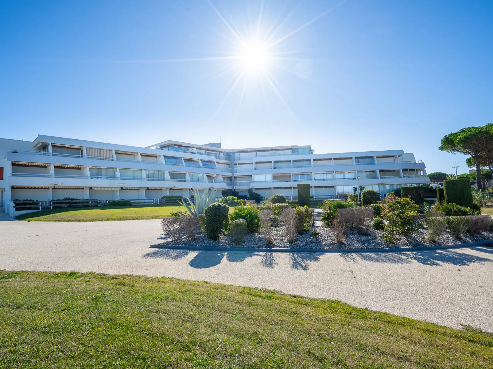 Résidence du Golfe-Outside