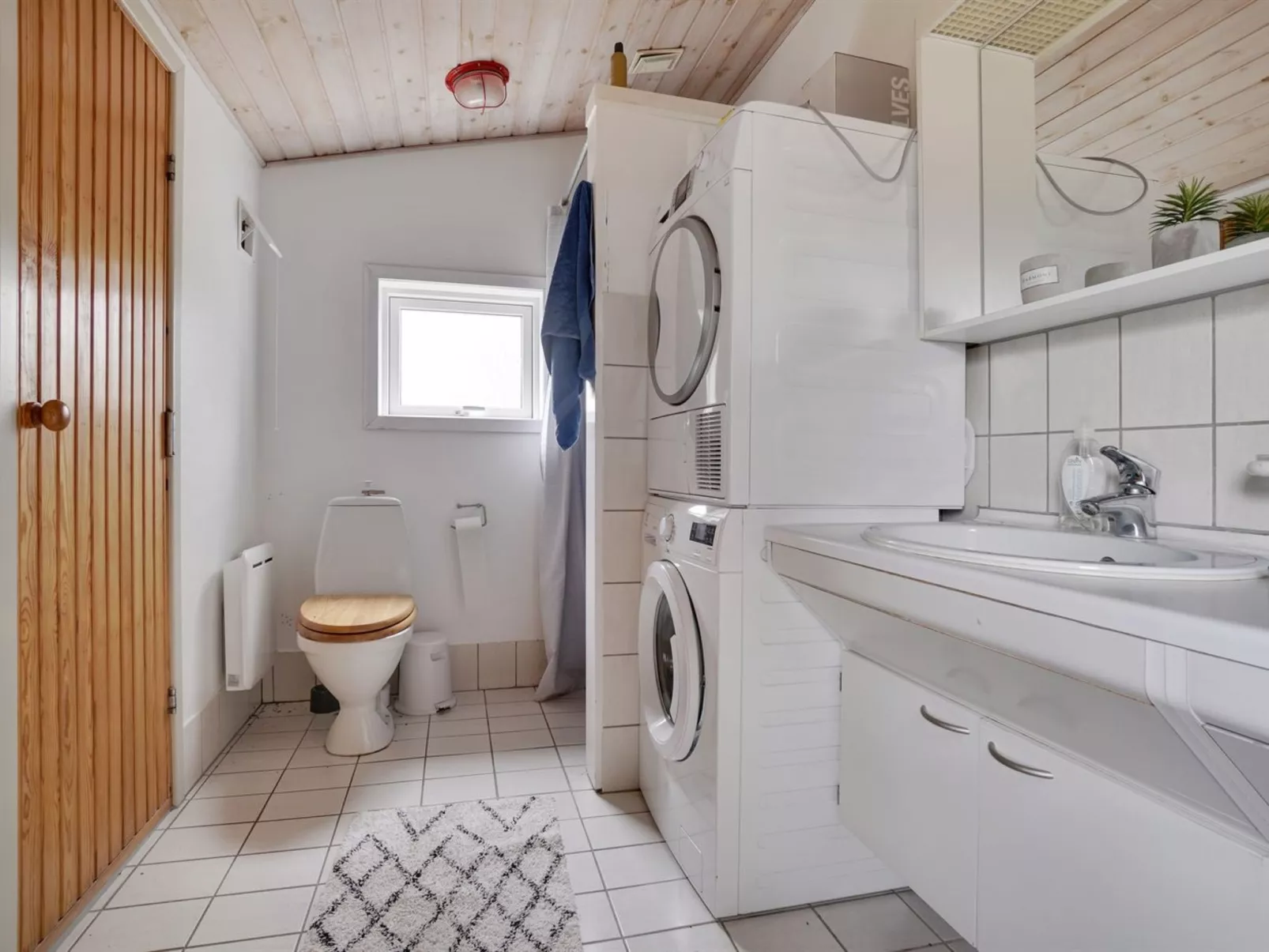 "Gottliebe" - 850m from the sea-Inside