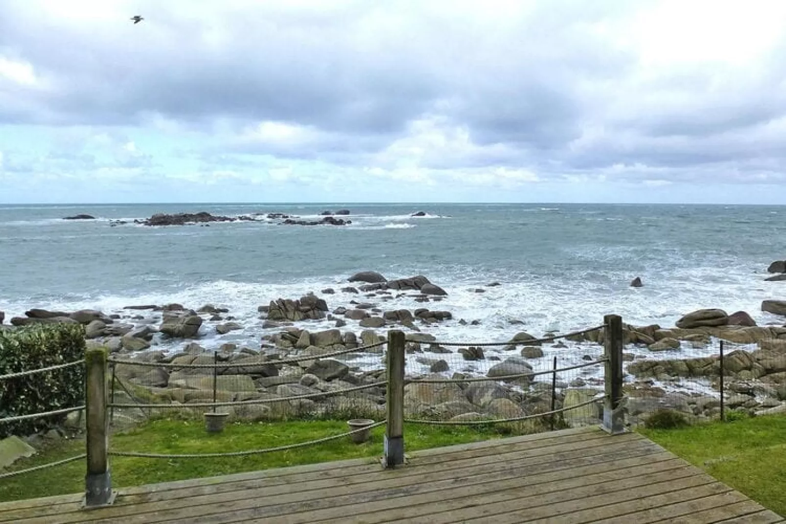 Das Meer vor der Türe 180° Panoramablick Plouescat-View summer