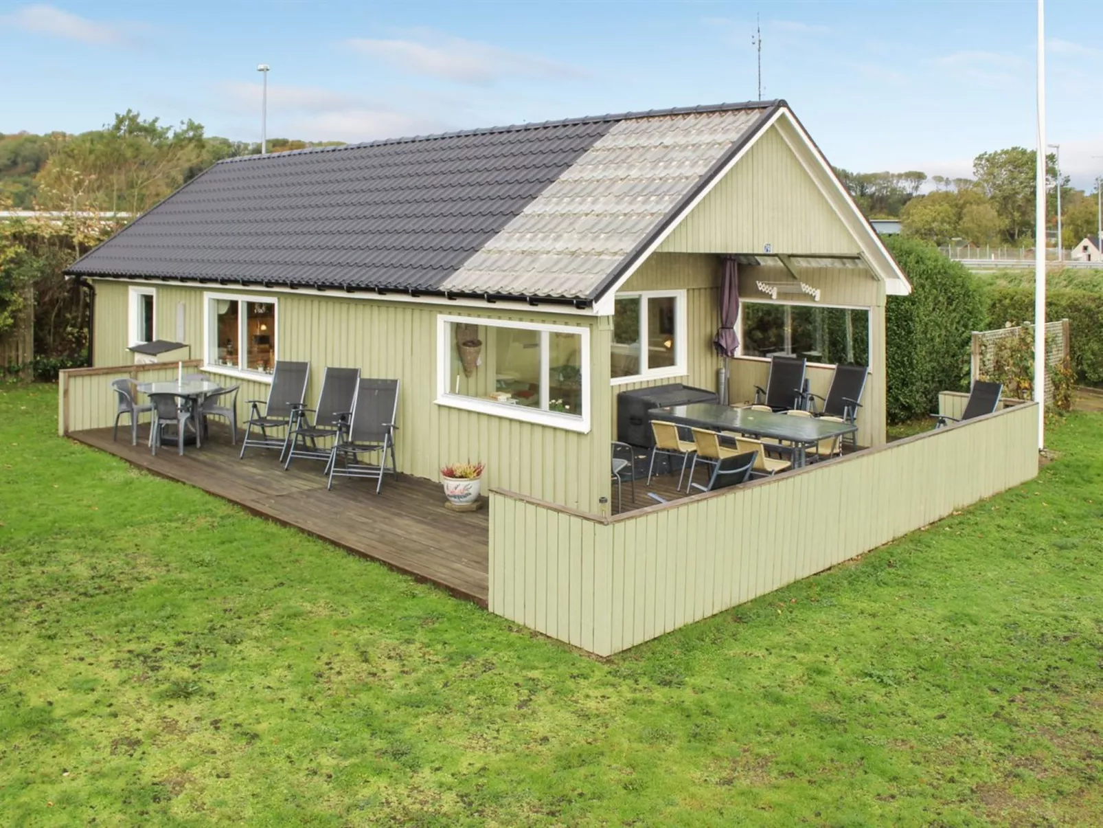 "Lilibeth" - 300m from the sea-Outside