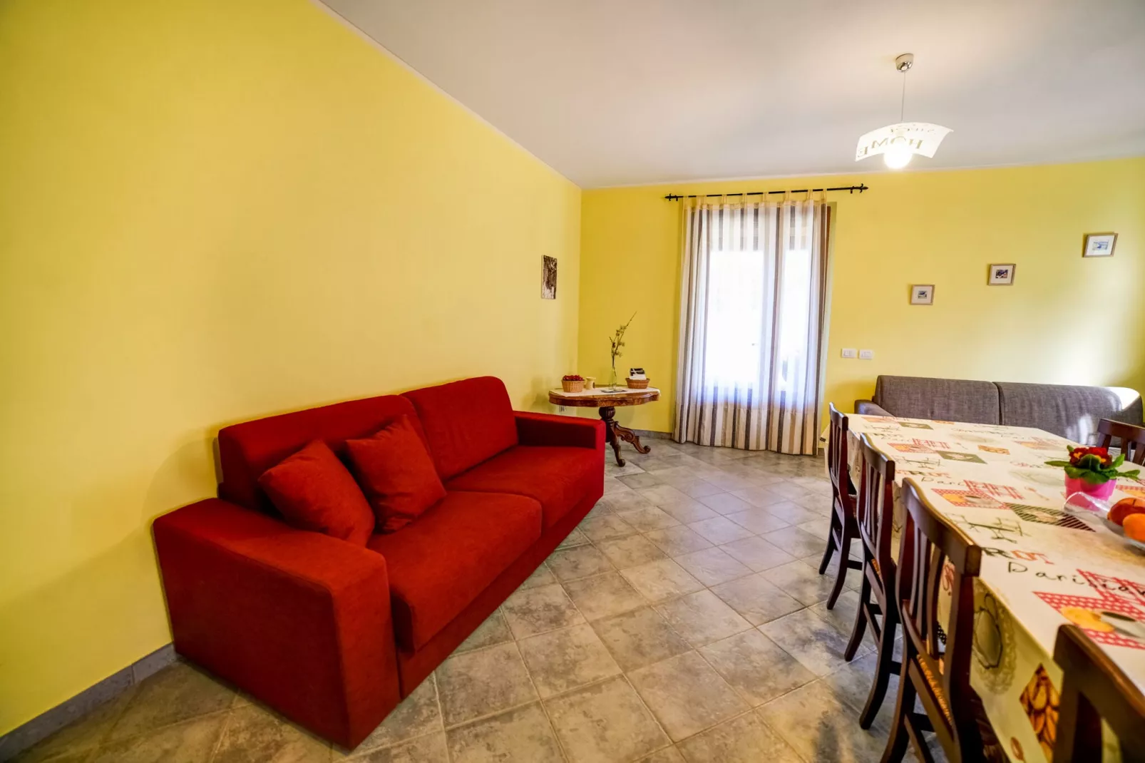 CA' BATAIEN-Living room