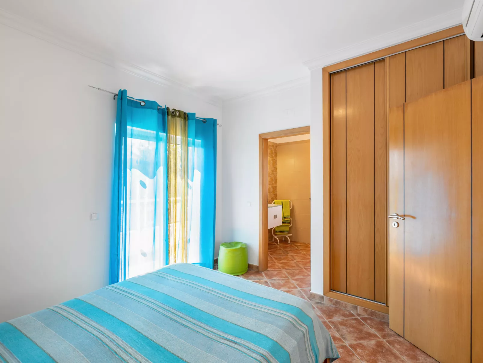 Casa Joaquim-Inside