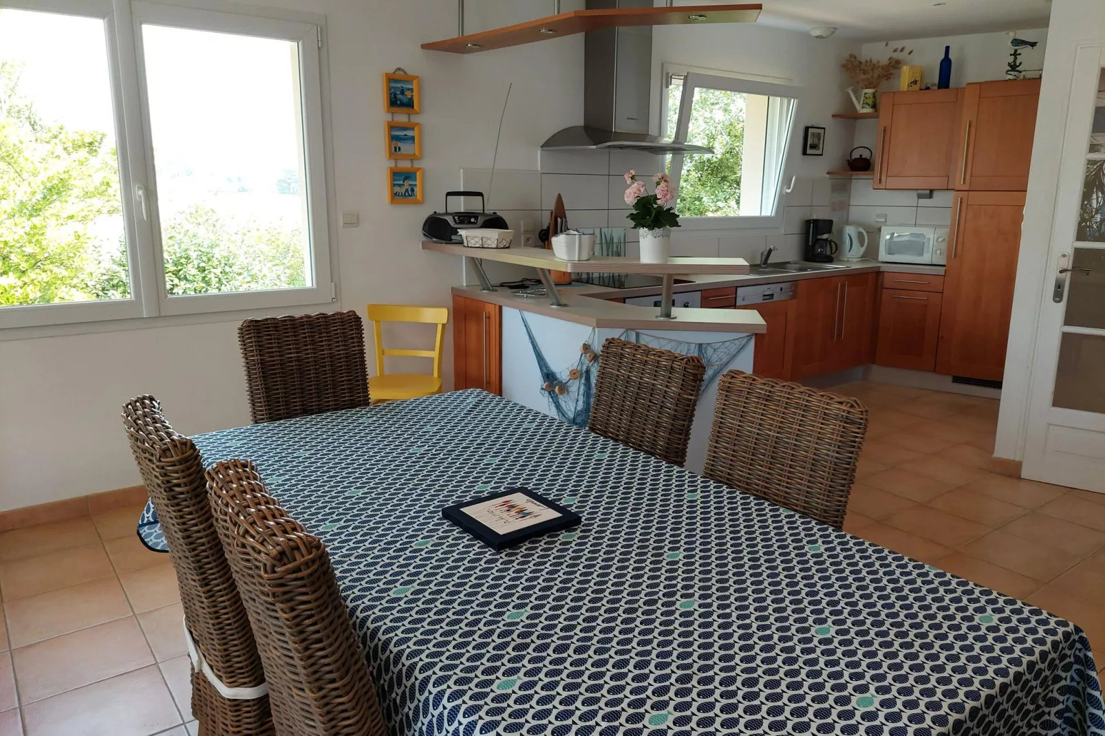 Panorama Meerblick Ferienhaus mit Dachterrasse Guissény-Salle à manger