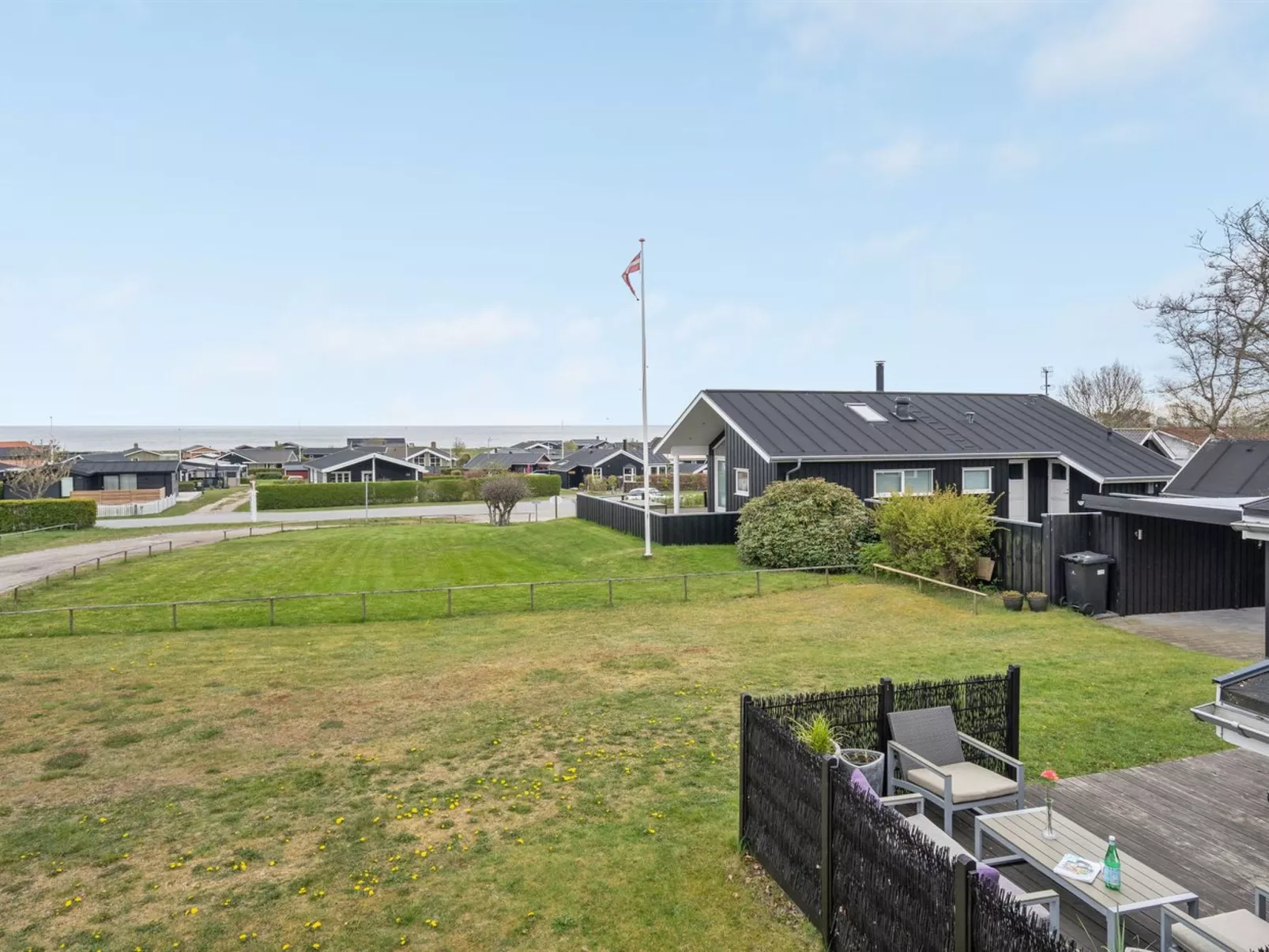 "Aarto" - 250m from the sea-Outside