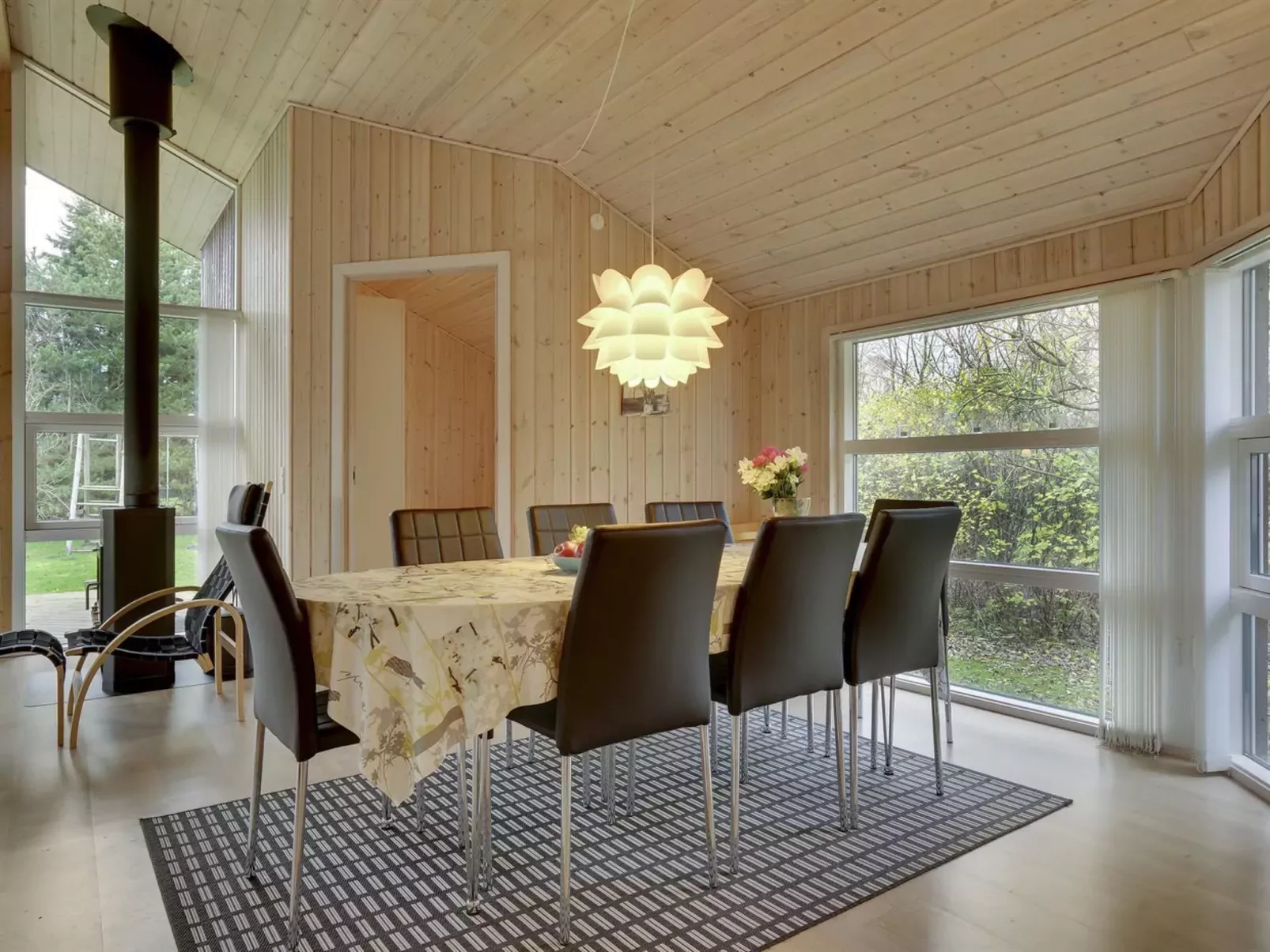 "Thorketil" - 1.1km from the sea-Inside