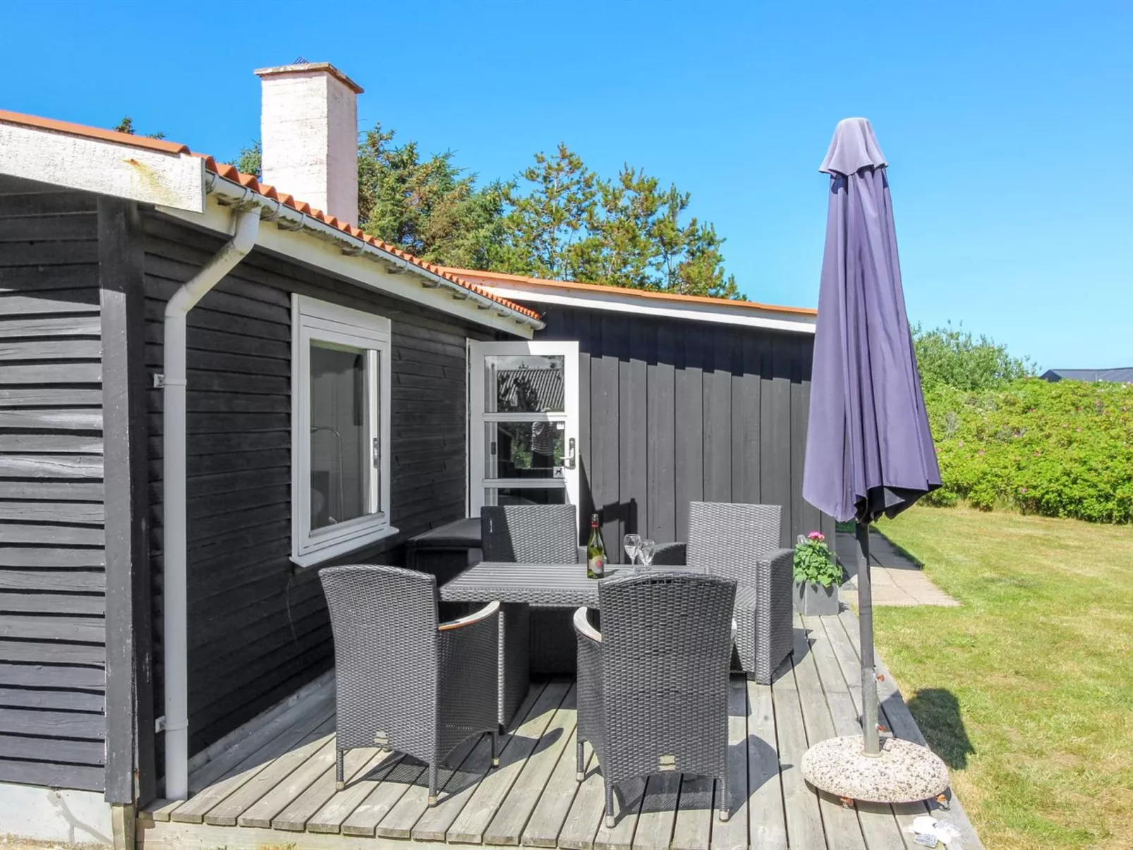 "Daren" - 600m from the sea-Outside