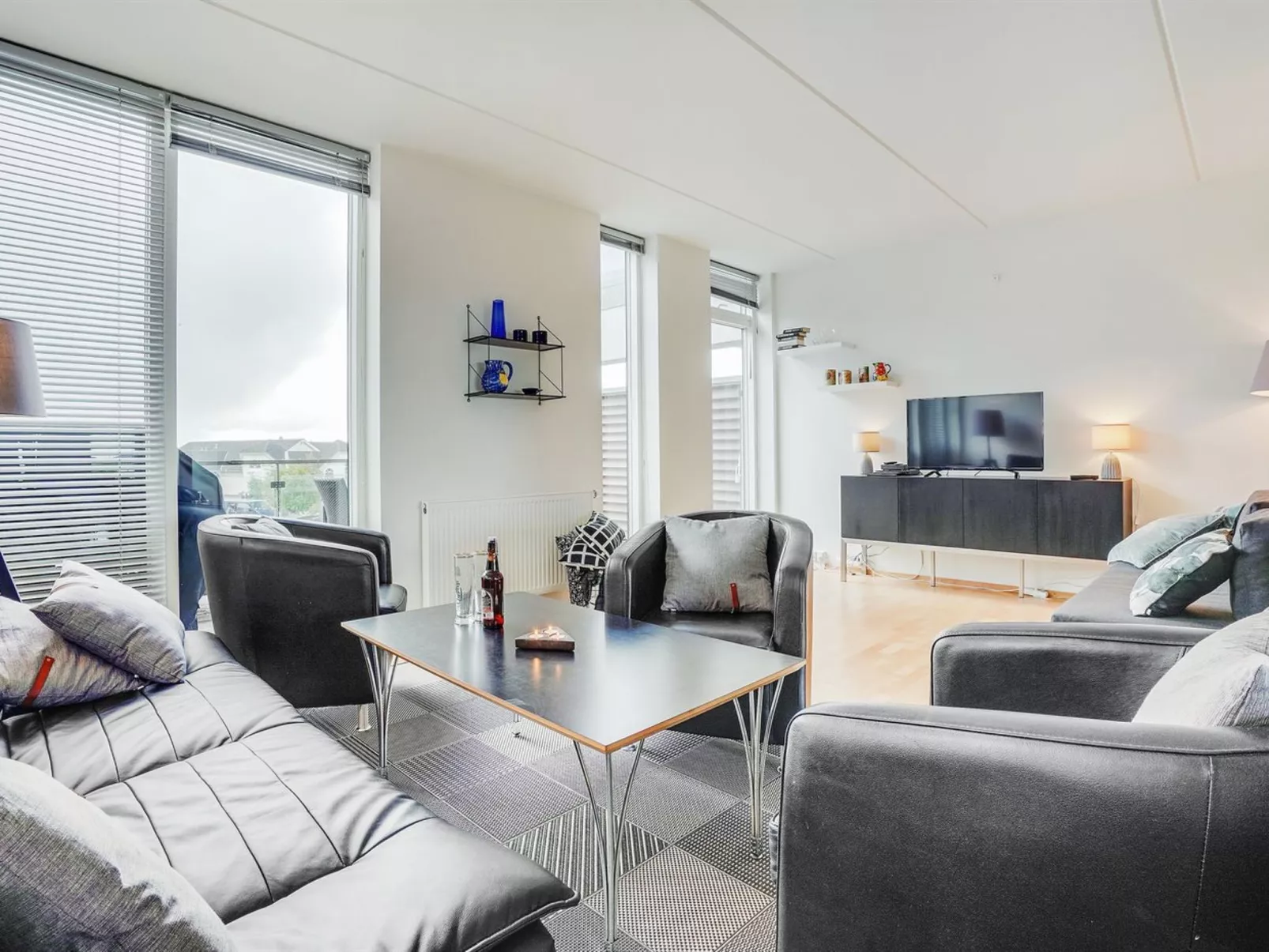 "Theis" - 100m from the sea-Inside