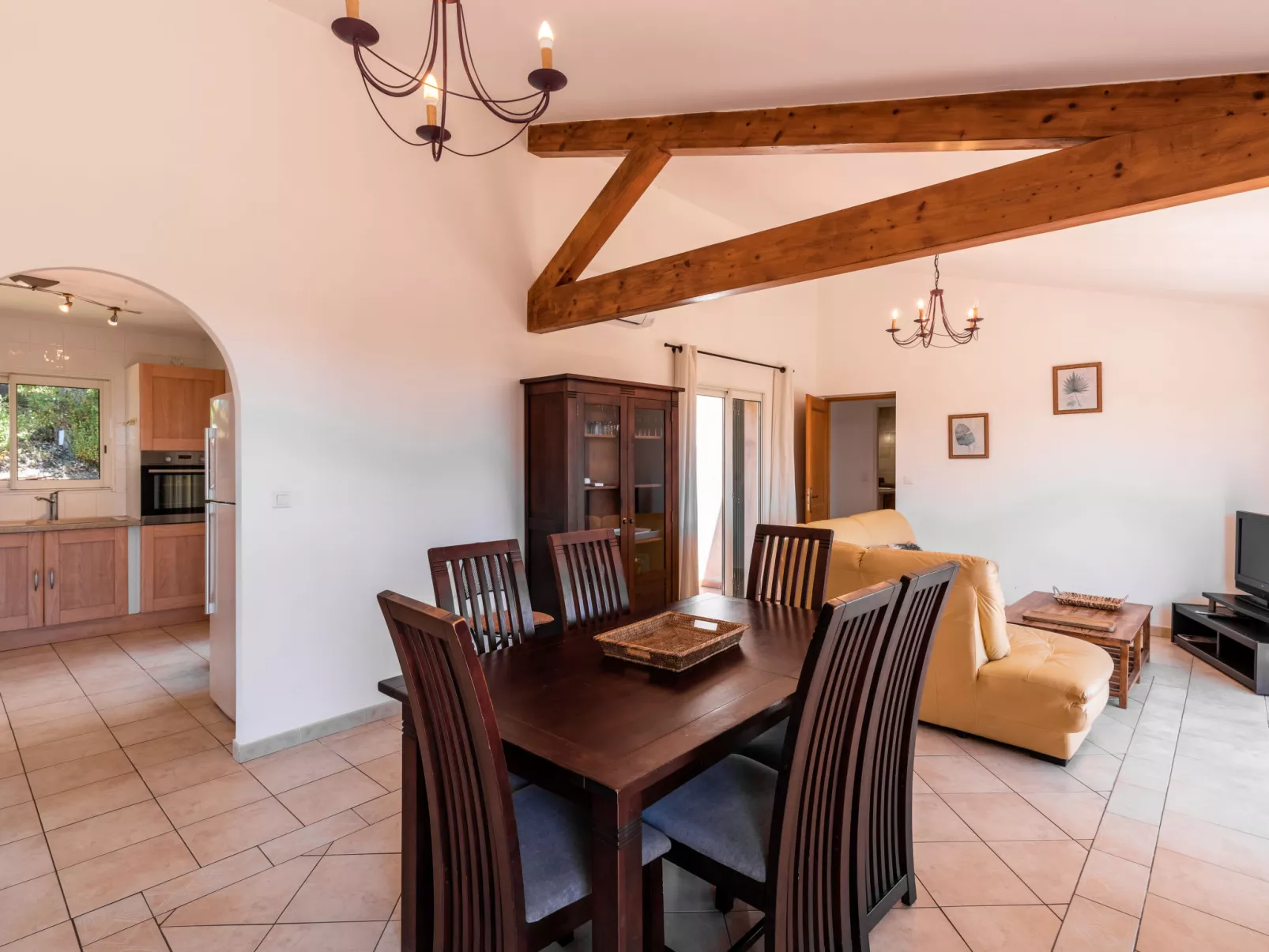 Maison Christian-Inside
