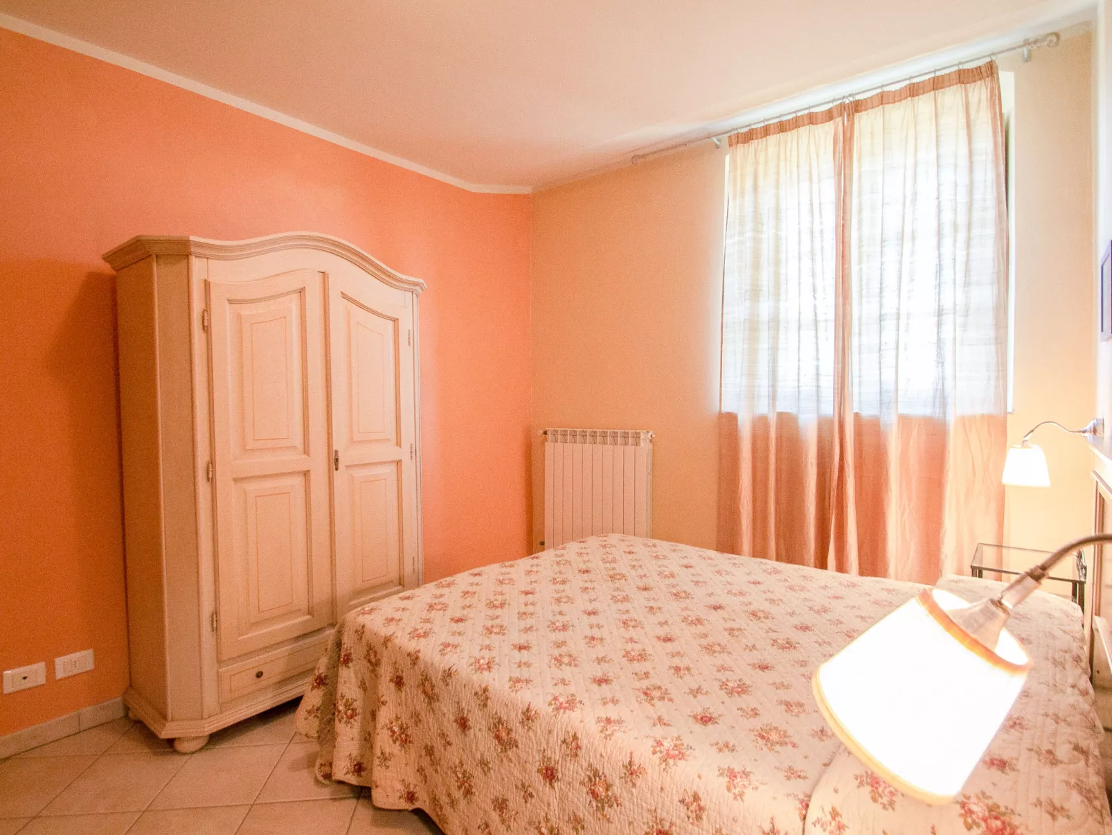 Il Tino-Inside