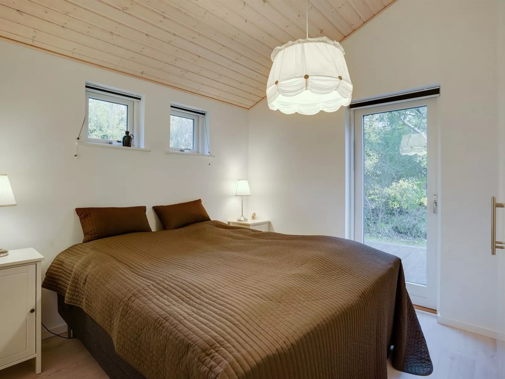 "Hunlef" - 400m from the sea-Inside