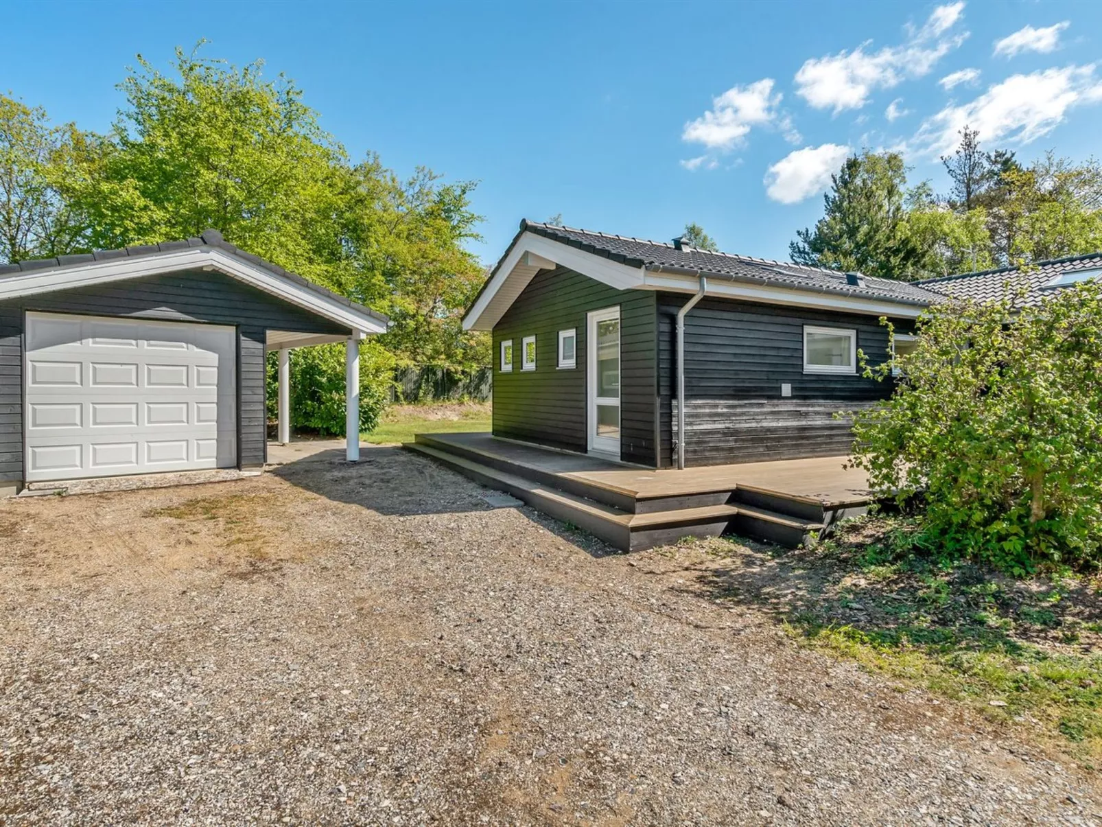 "Hunlef" - 400m from the sea-Outside