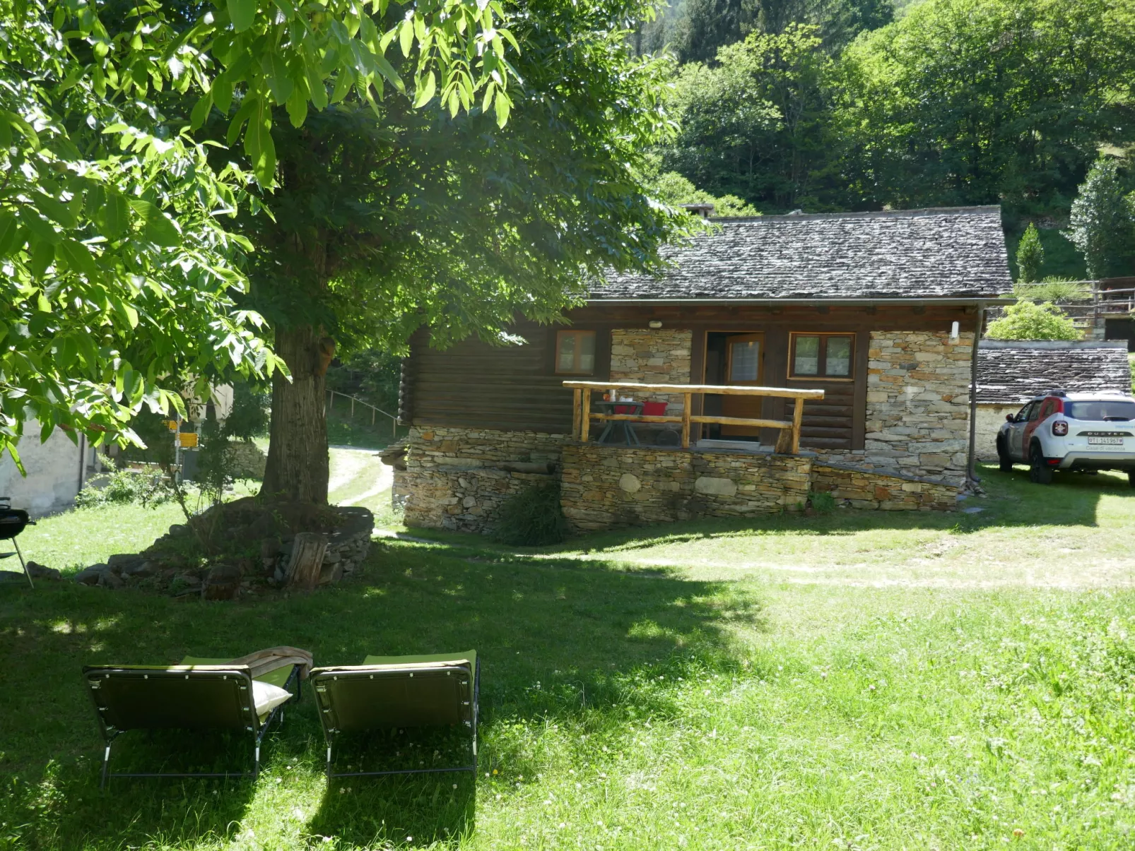 Rustico Ingrid (MVA338)-Outside