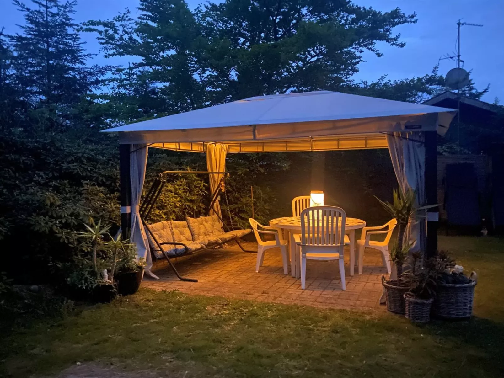 "Annamie" - 650m from the sea-Outside