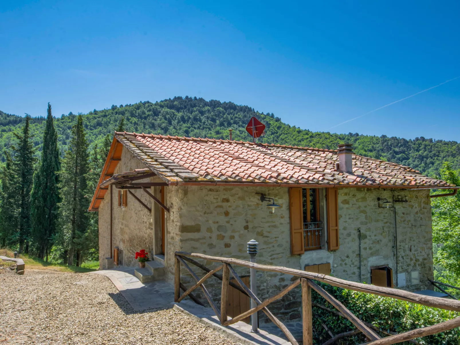 Quercia-Outside