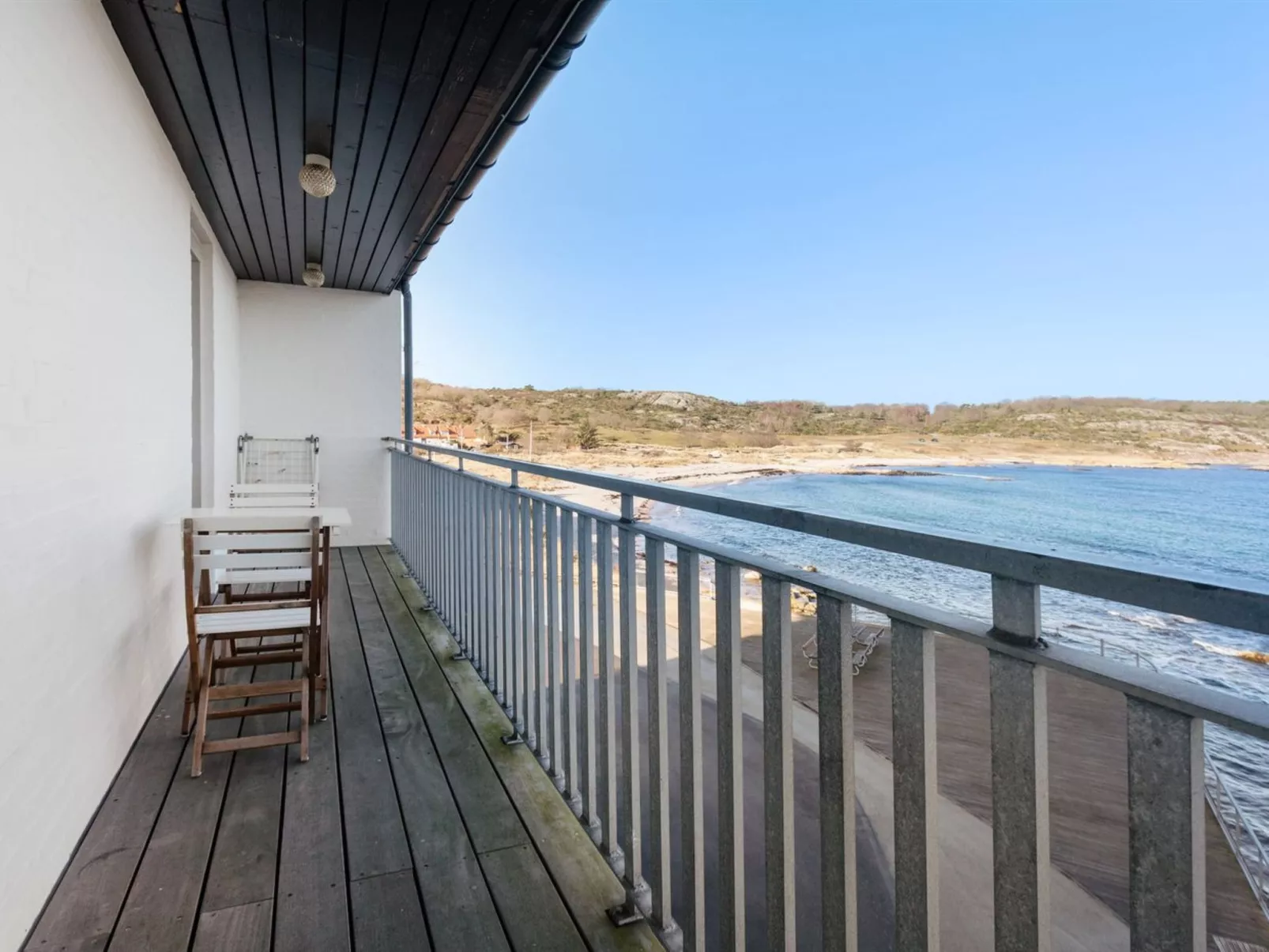 "Ramona" - 10m from the sea-Inside