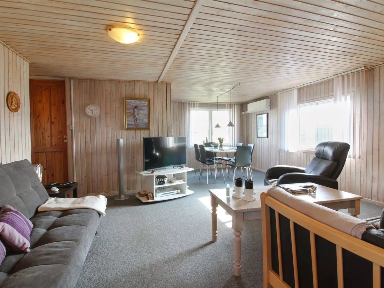 "Jarla" - 250m from the sea-Inside