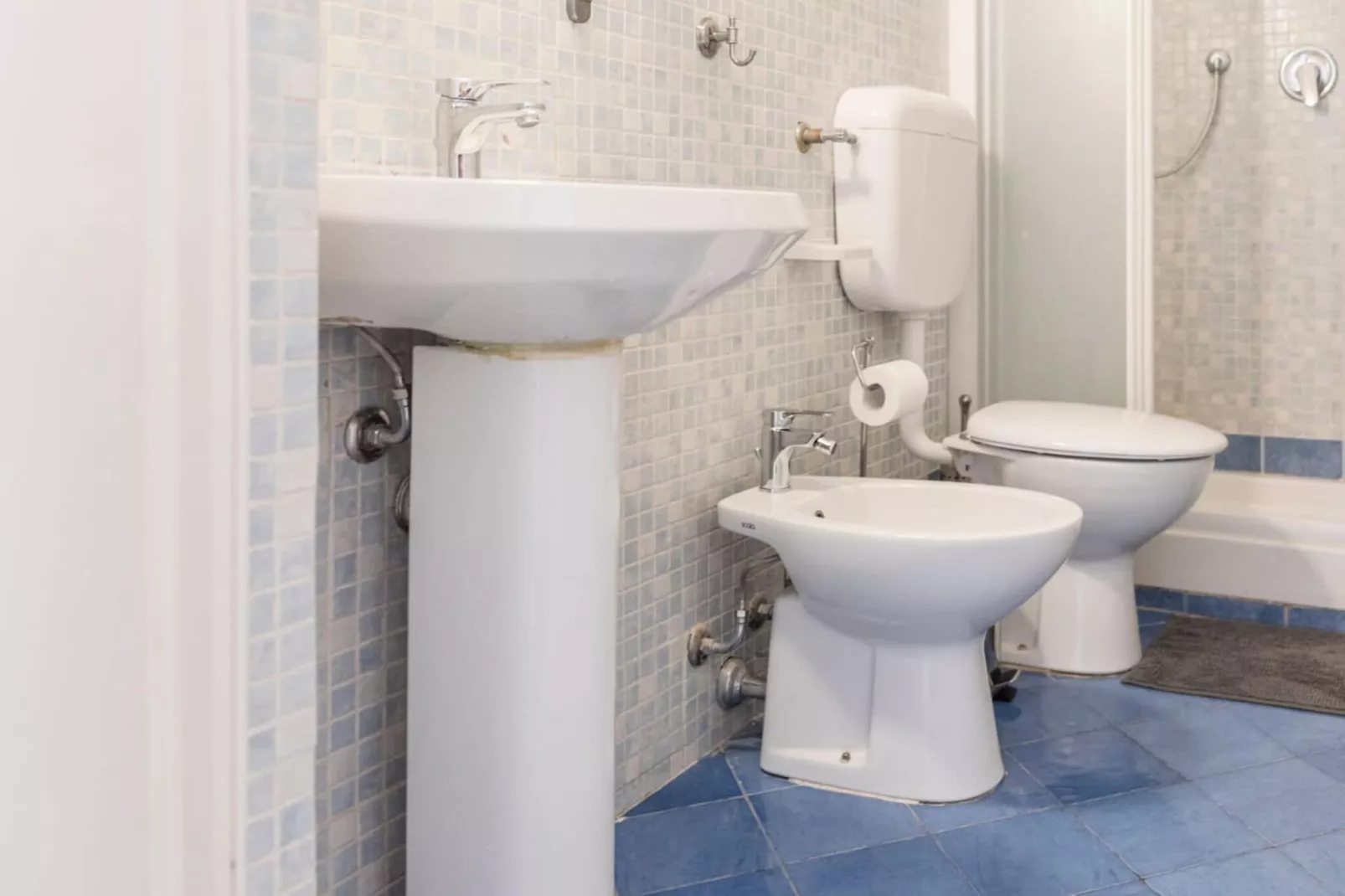 Casa Vesime-Bathroom