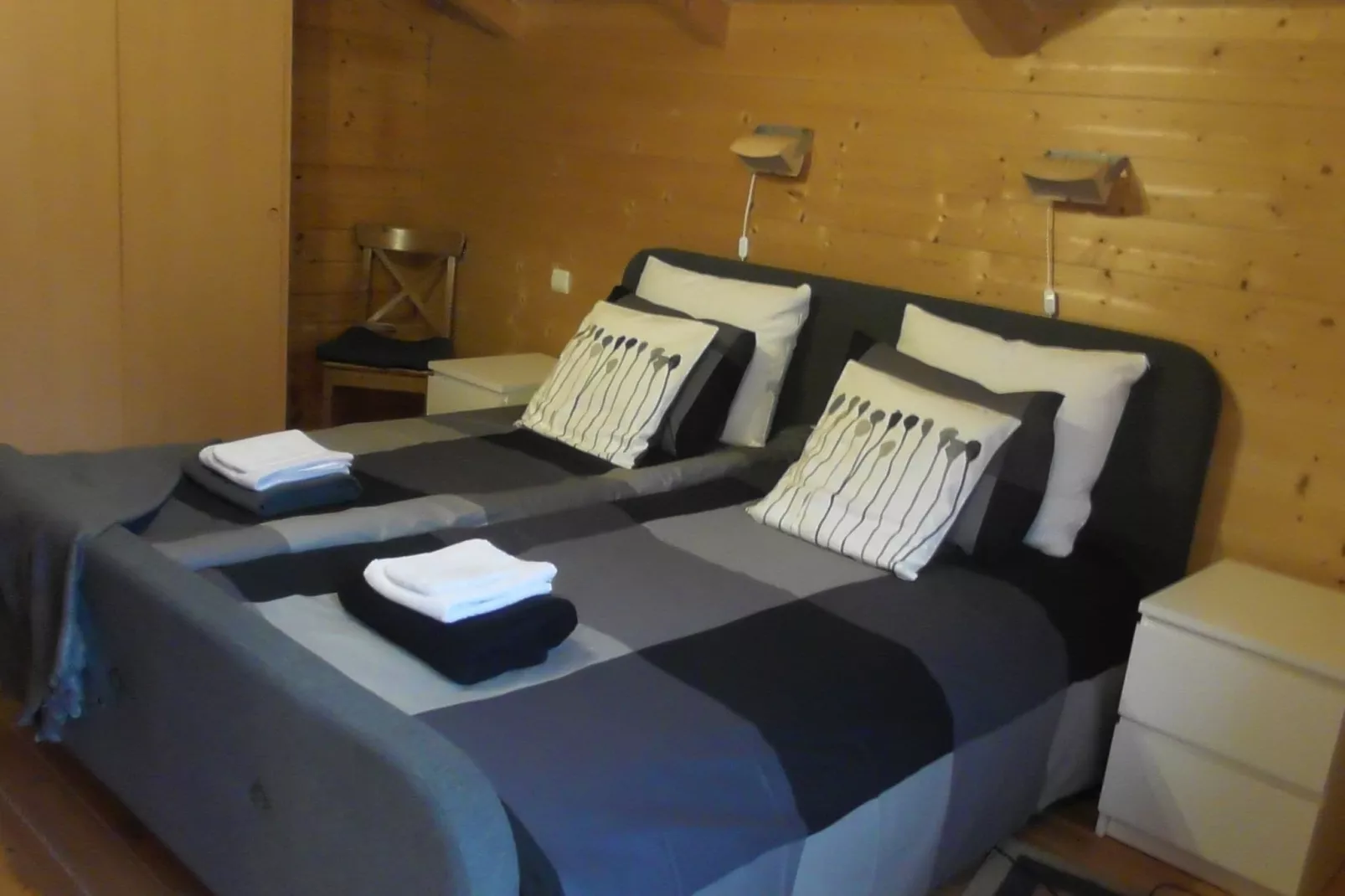 Chalet Le Passe-Temps-Bedroom