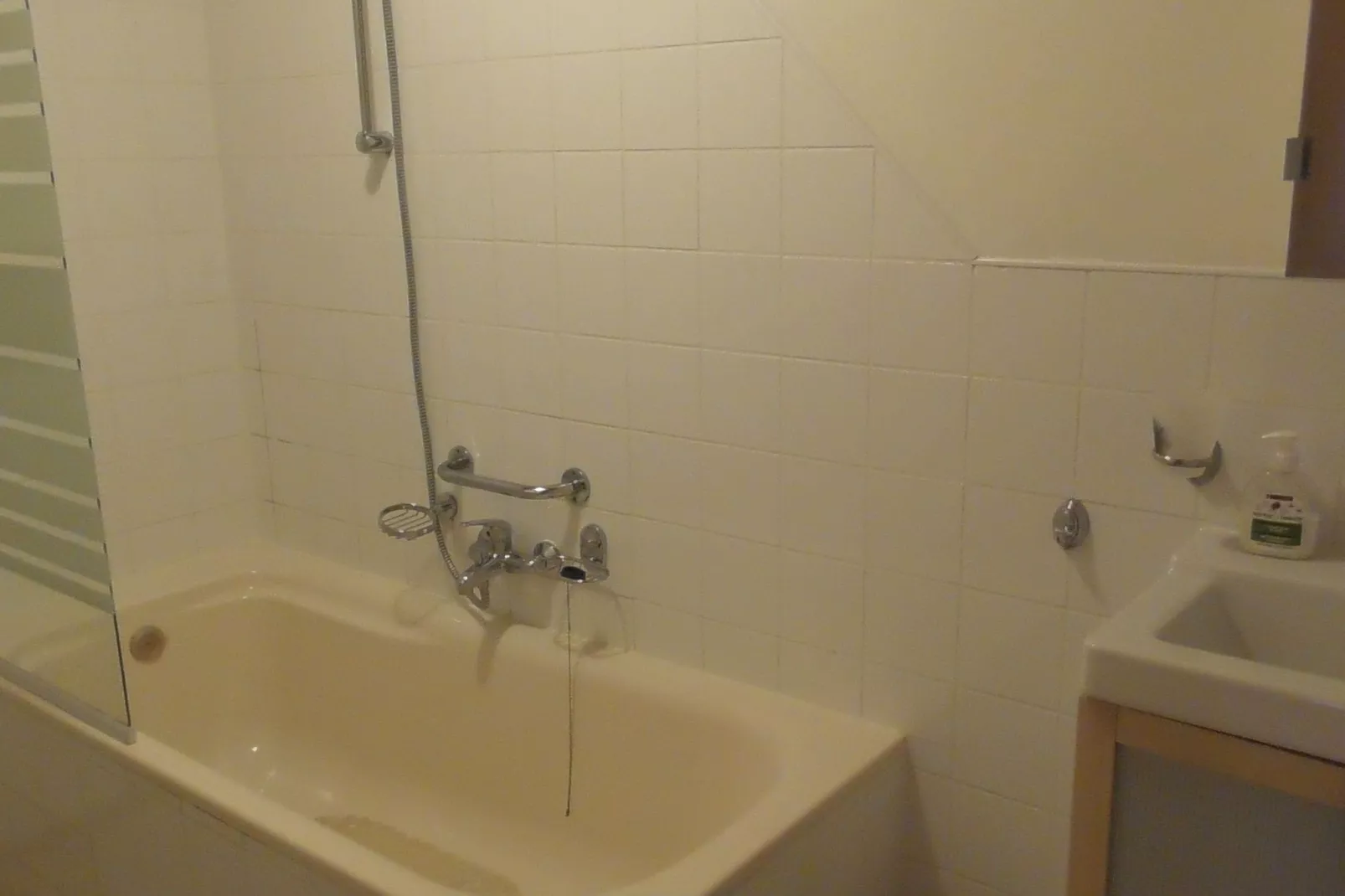 Chalet Le Passe-Temps-Bathroom