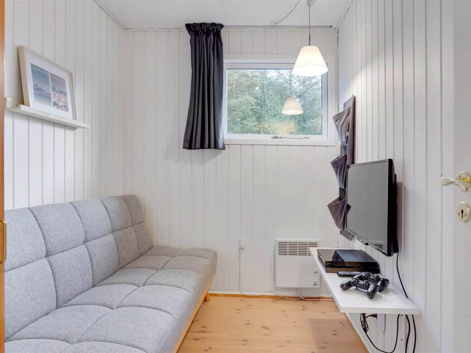 "Tuke" - 400m from the sea-Inside