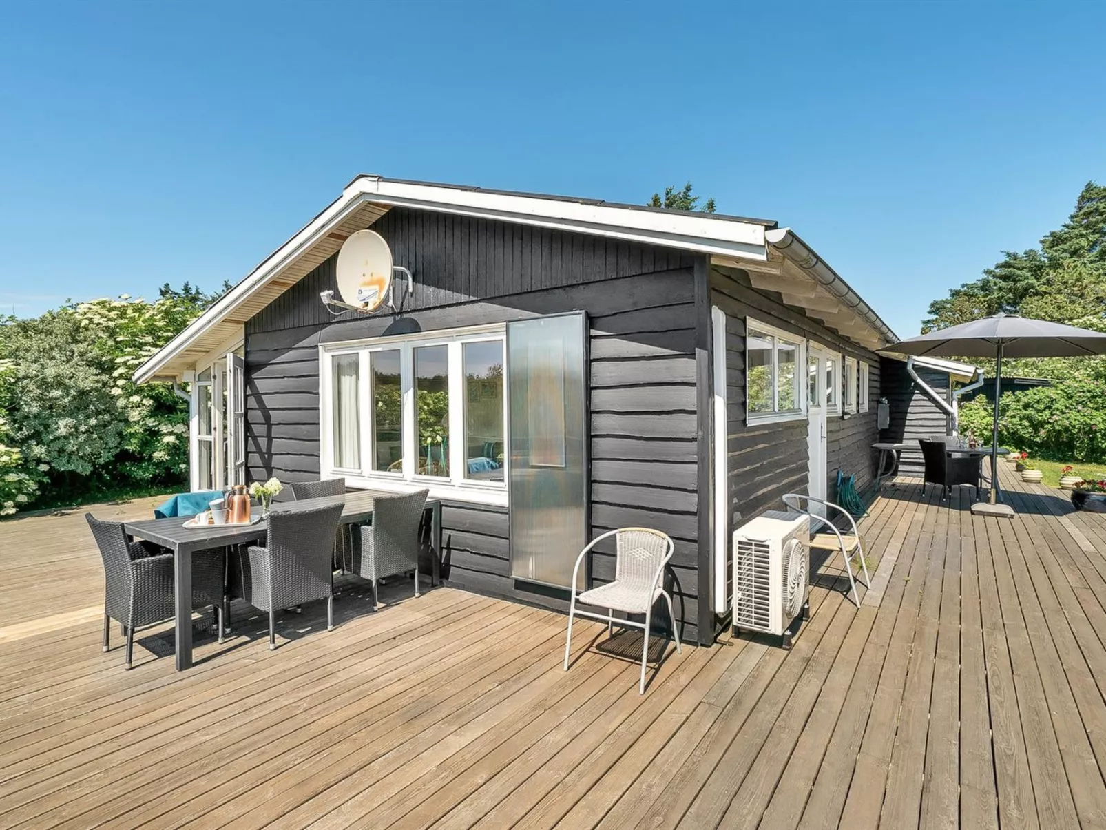 "Tuke" - 400m from the sea-Outside