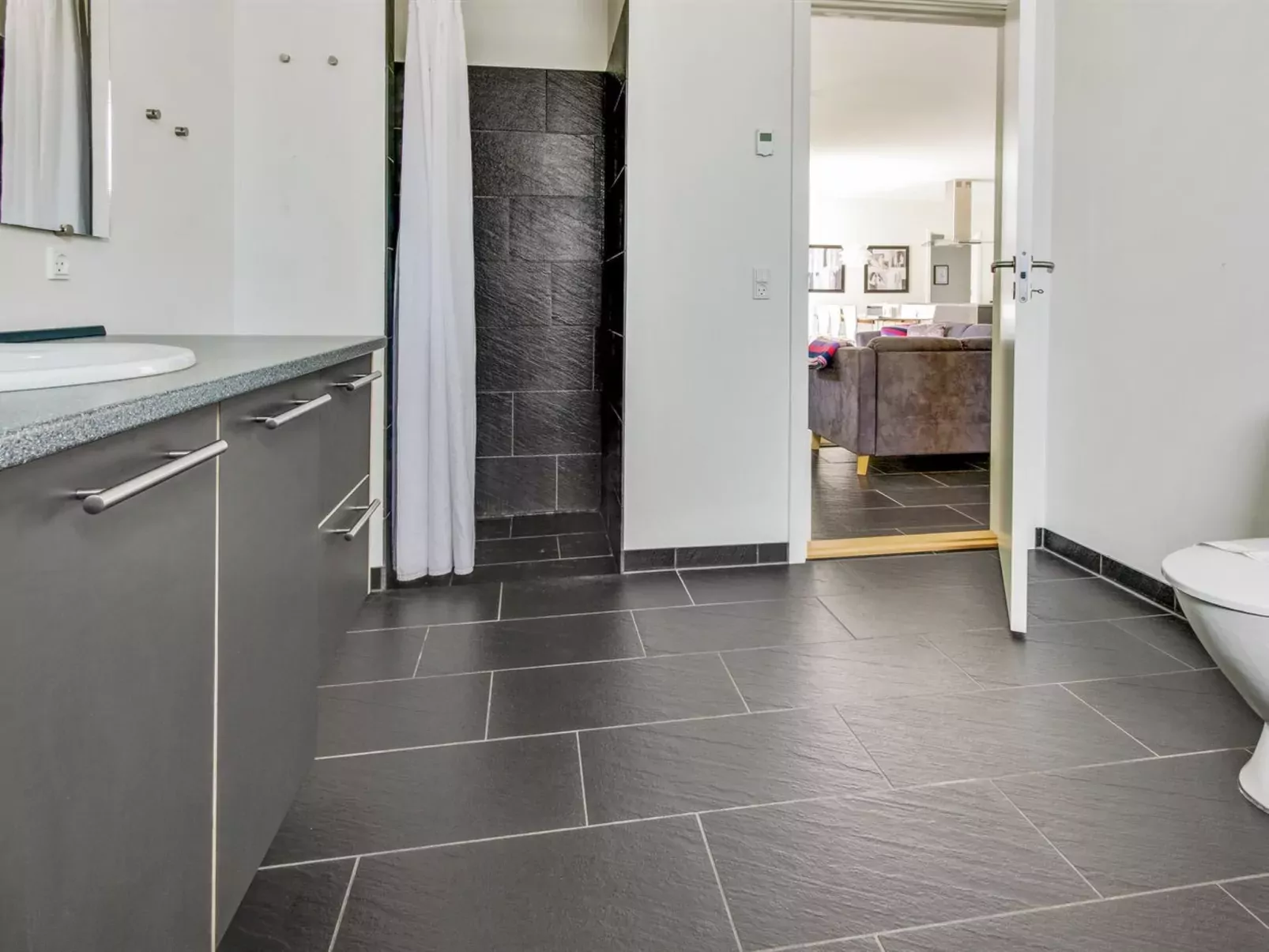 "Edda" - 400m from the sea-Inside