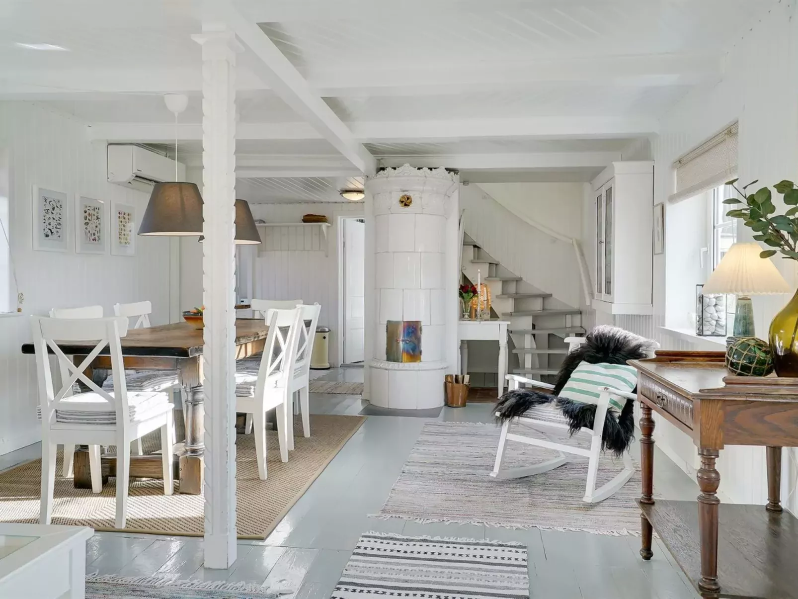 "Uddi" - 150m from the sea-Inside