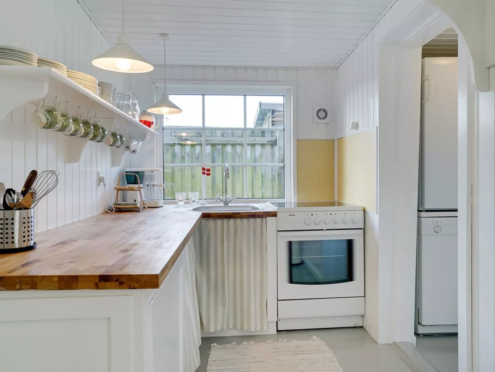 "Uddi" - 150m from the sea-Inside