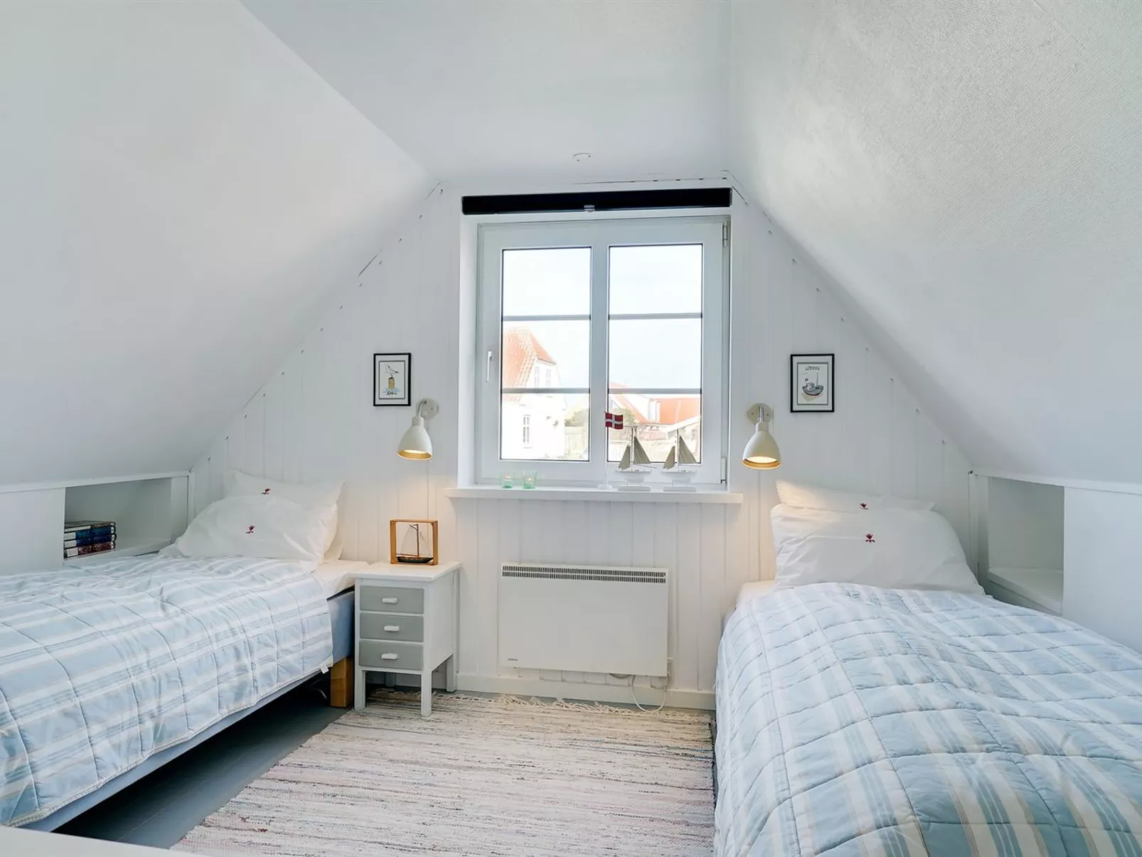 "Uddi" - 150m from the sea-Inside