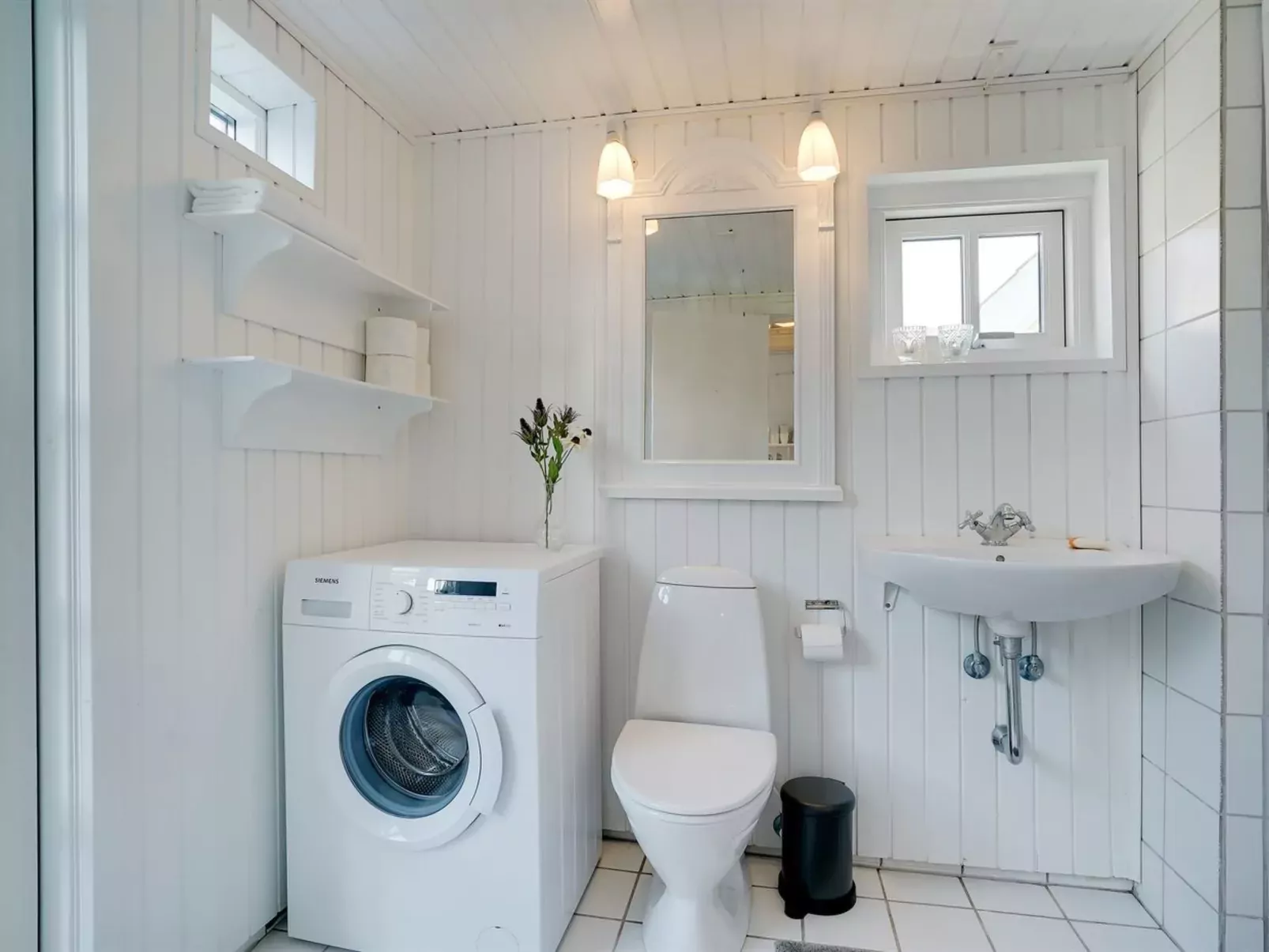 "Uddi" - 150m from the sea-Inside