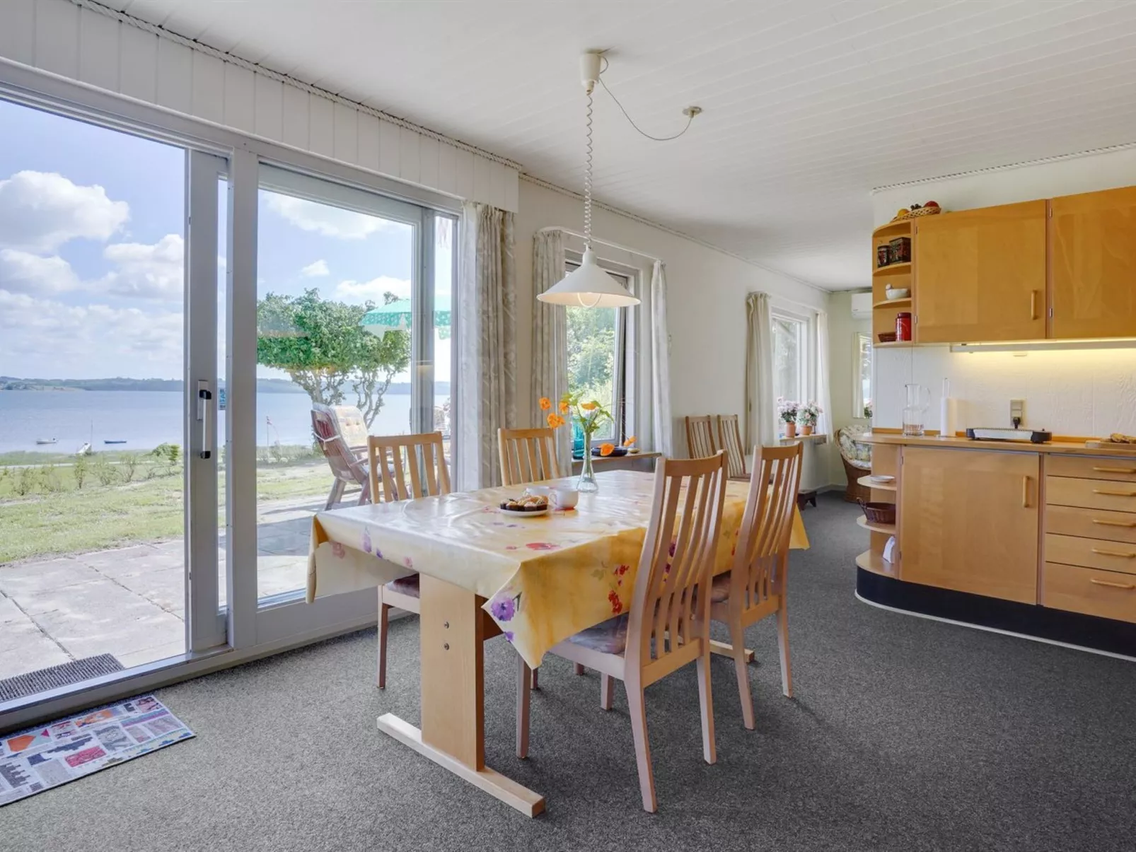 "Launo" - 150m to the inlet-Inside