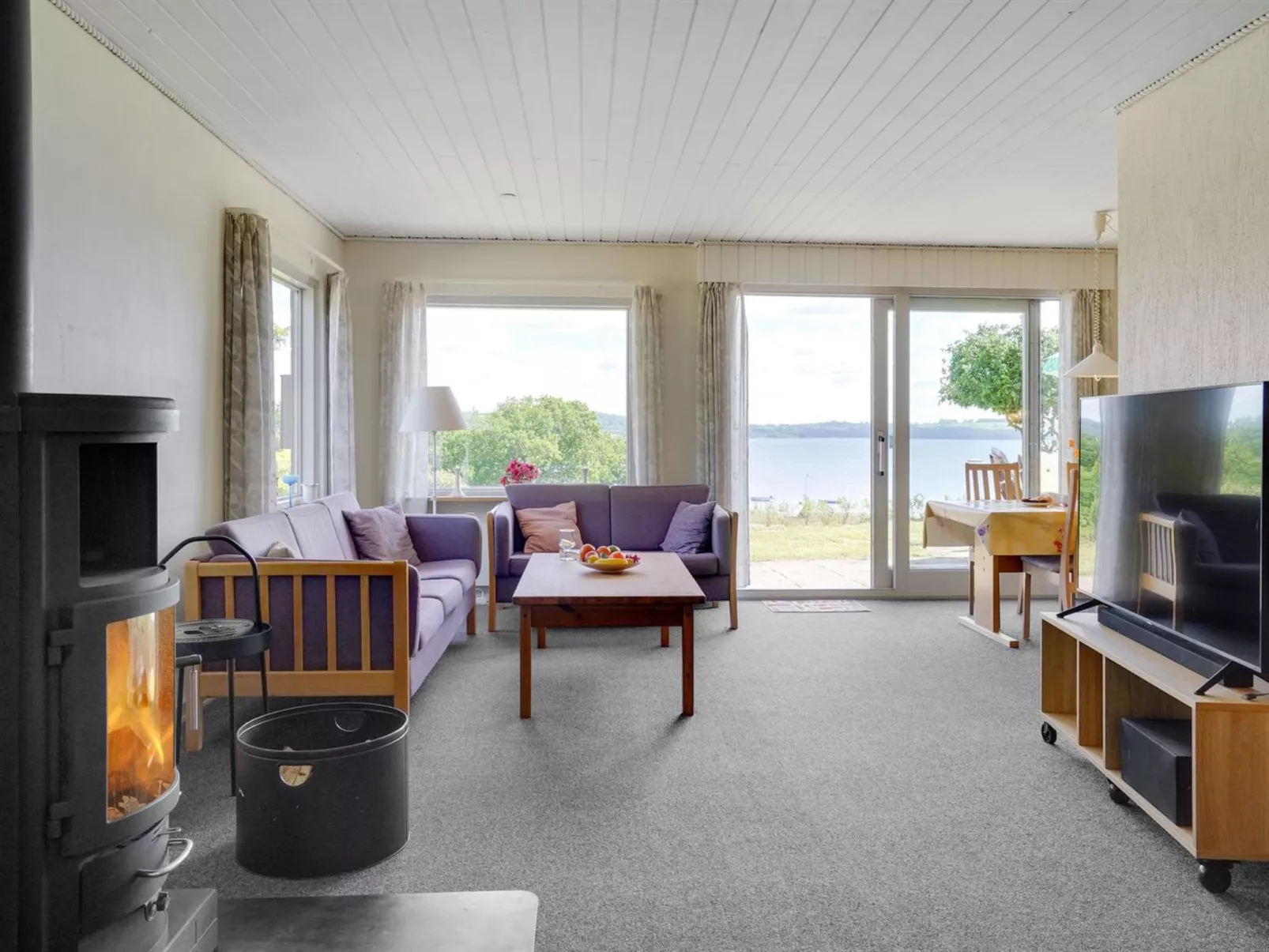 "Launo" - 150m to the inlet-Inside