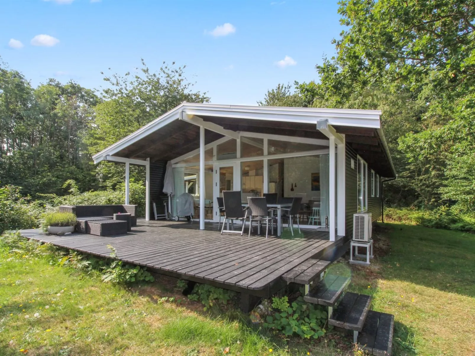 "Esben" - 350m from the sea-Outside