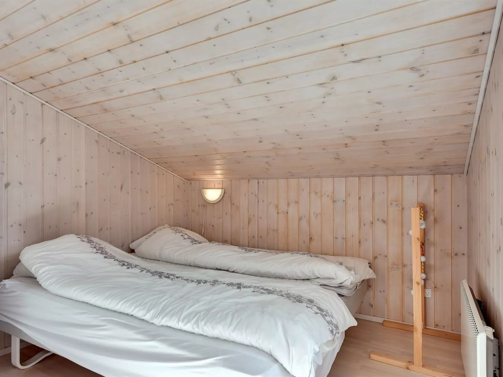 "Enja" - 150m from the sea-Inside