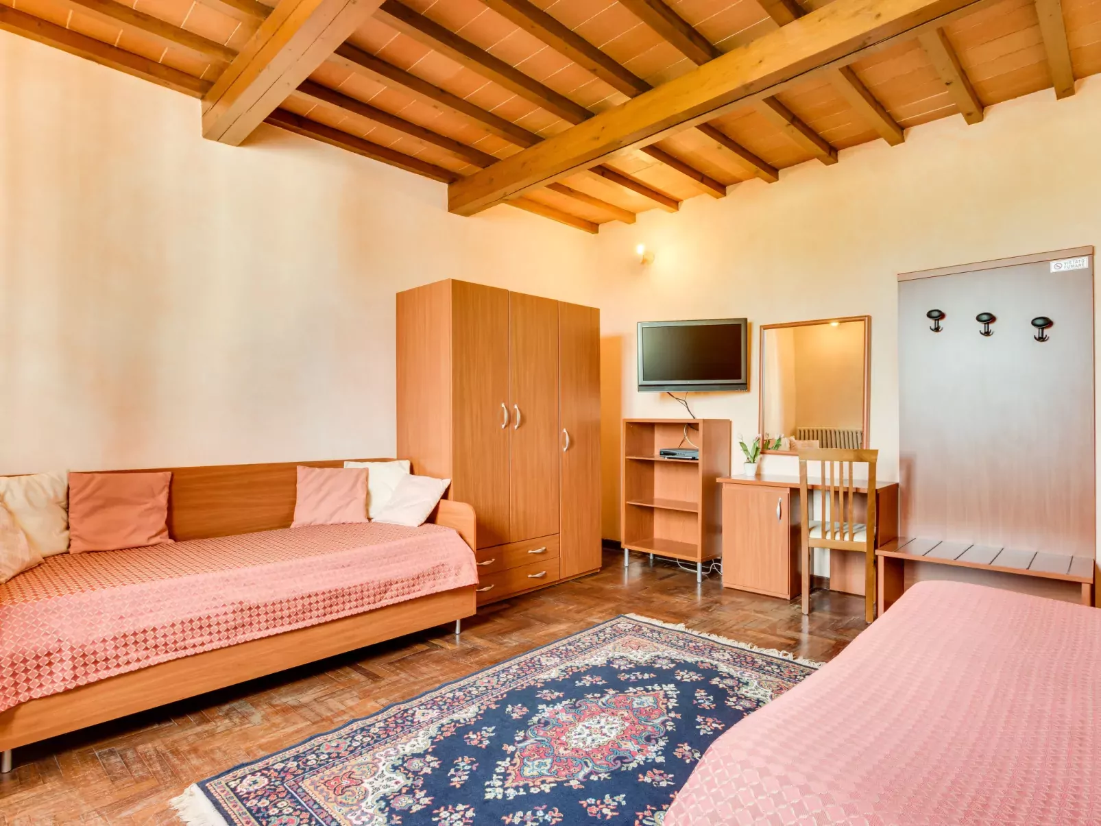 Il Colombaino-Inside