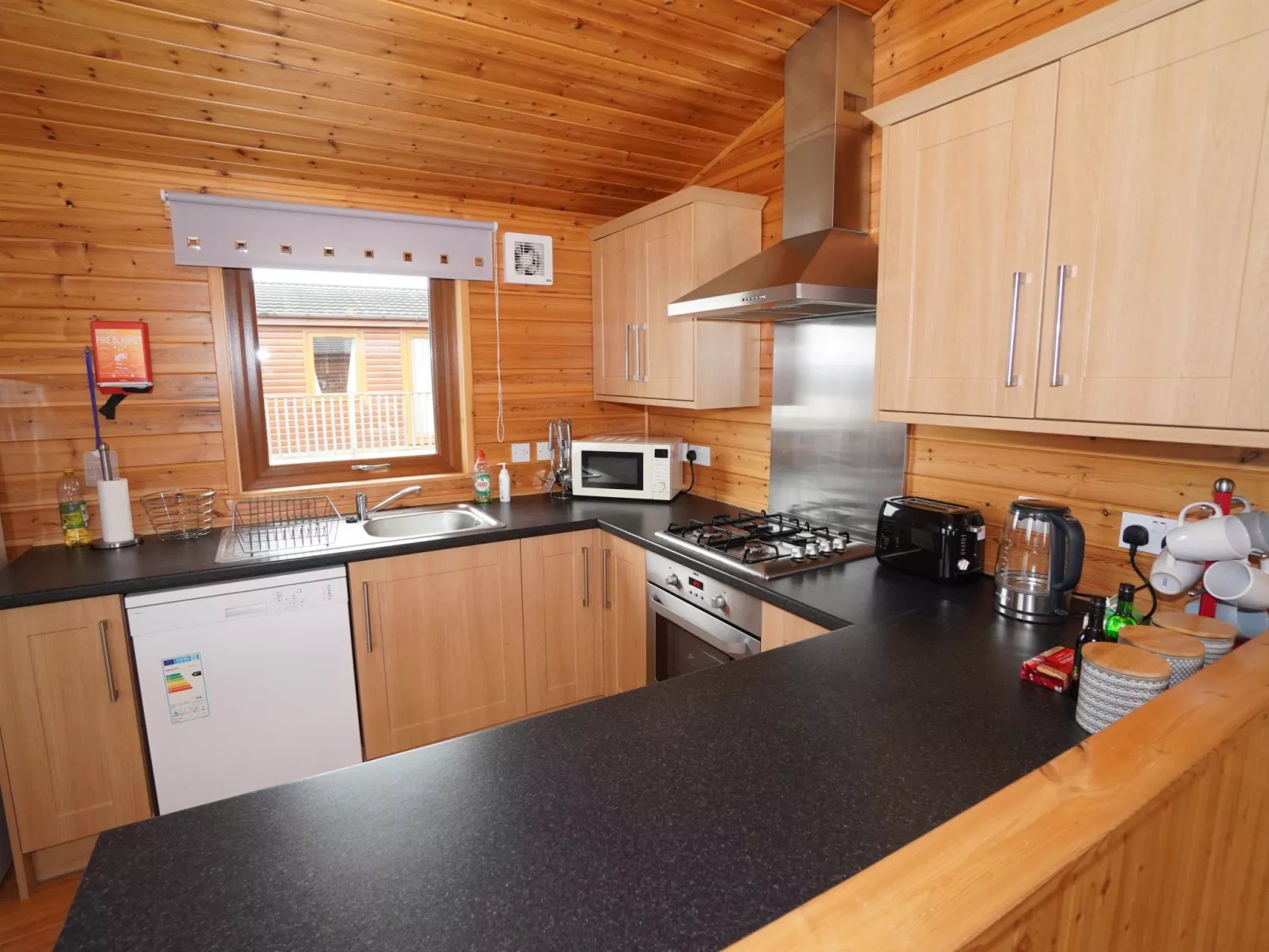 Loch Leven Lodge 11-Inside