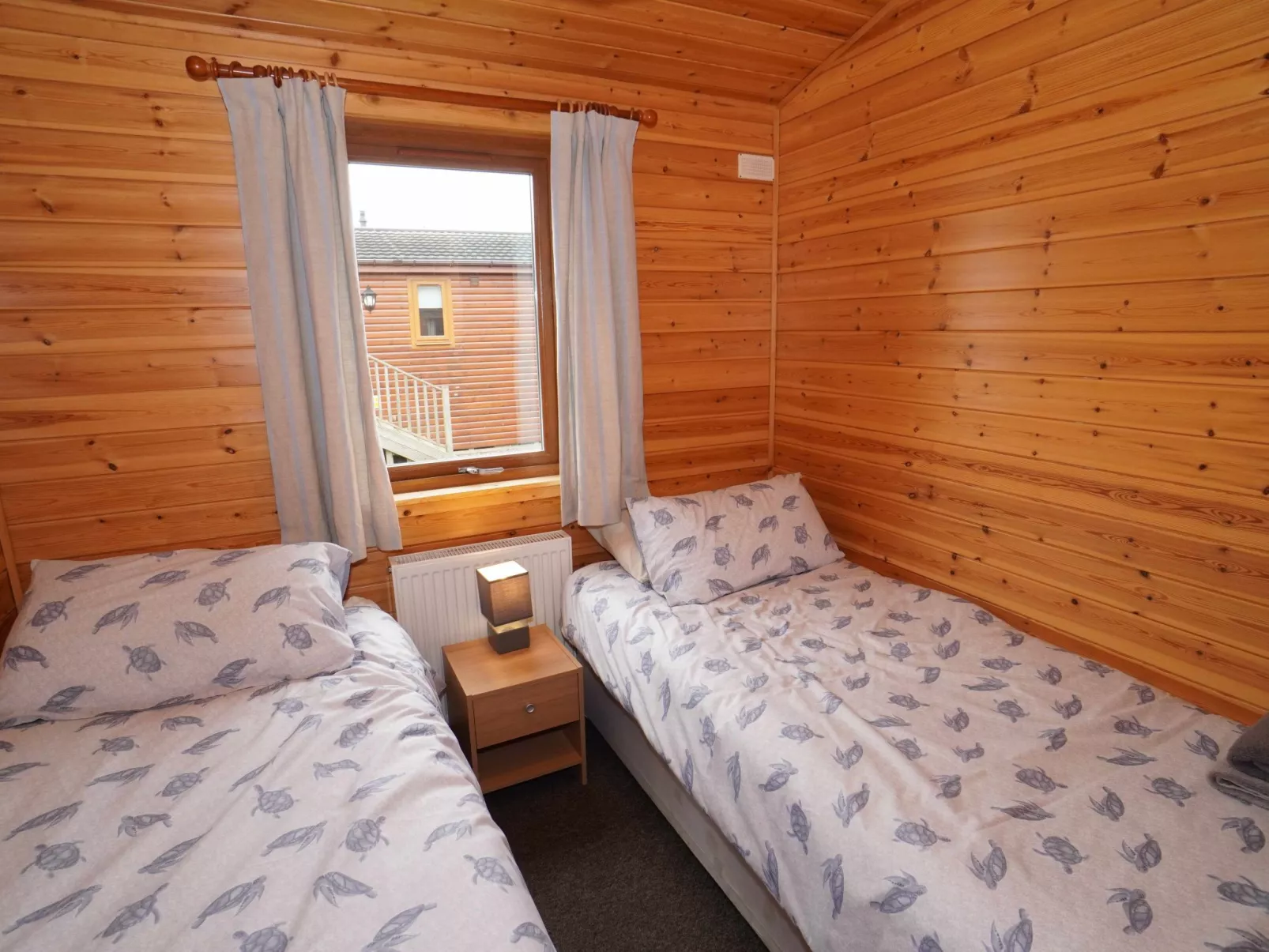 Loch Leven Lodge 11-Inside