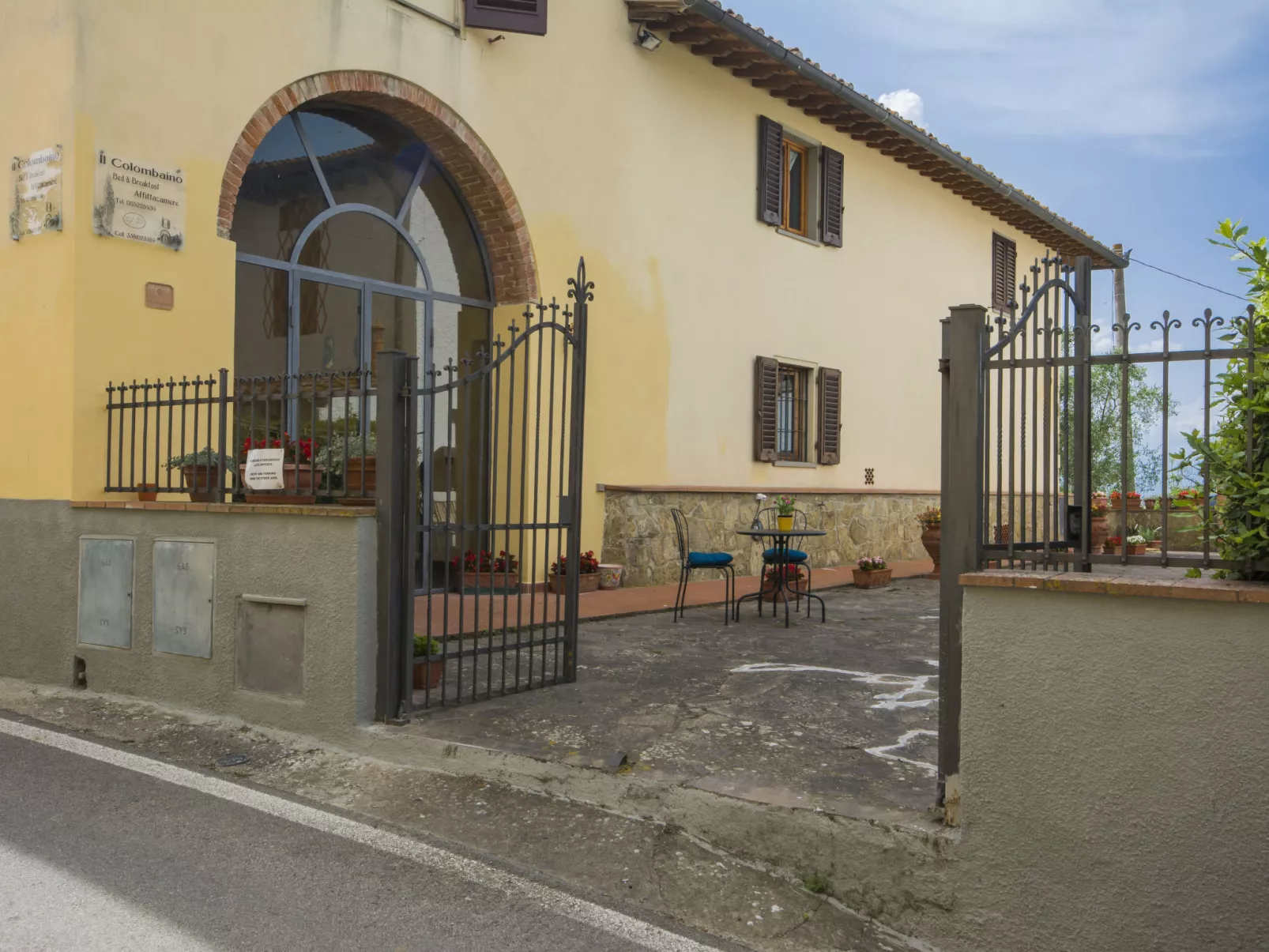 Il Colombaino-Outside