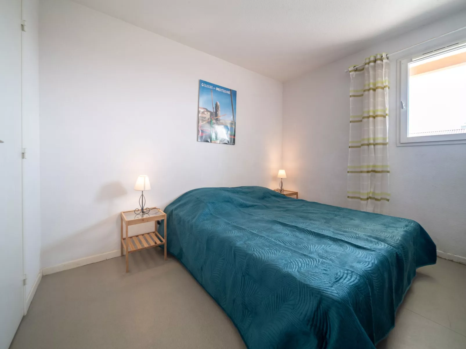 Les Flots Bleus-Inside