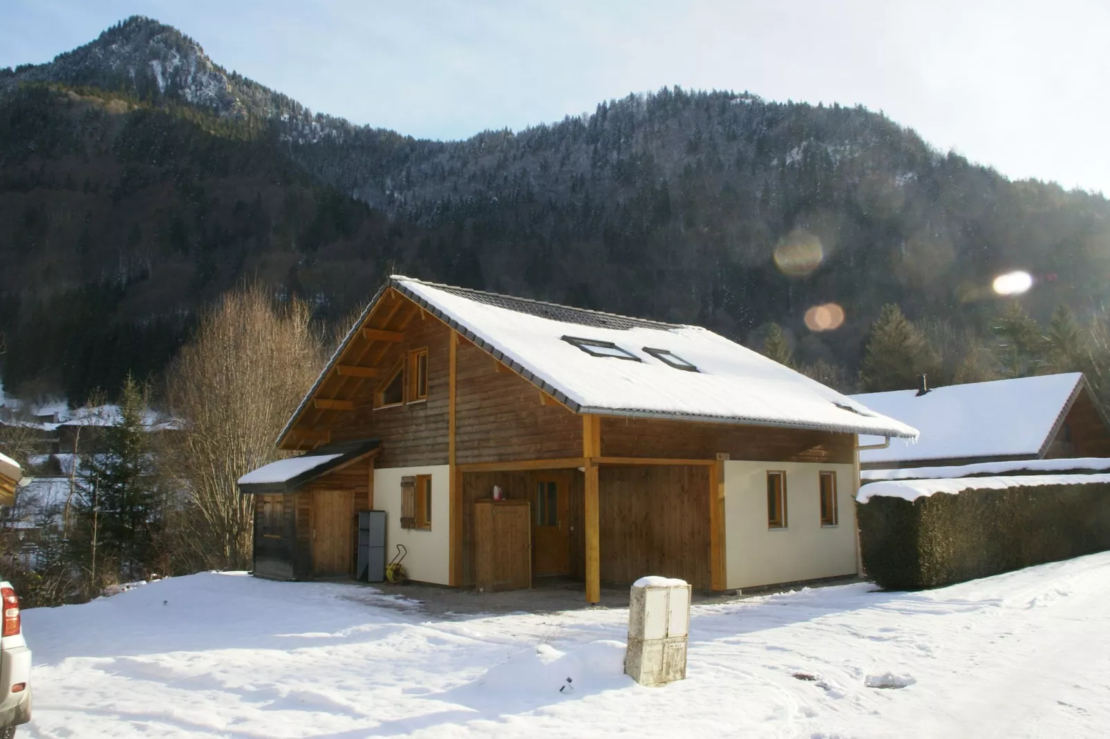 Chalet Montjoie-Exterior winter