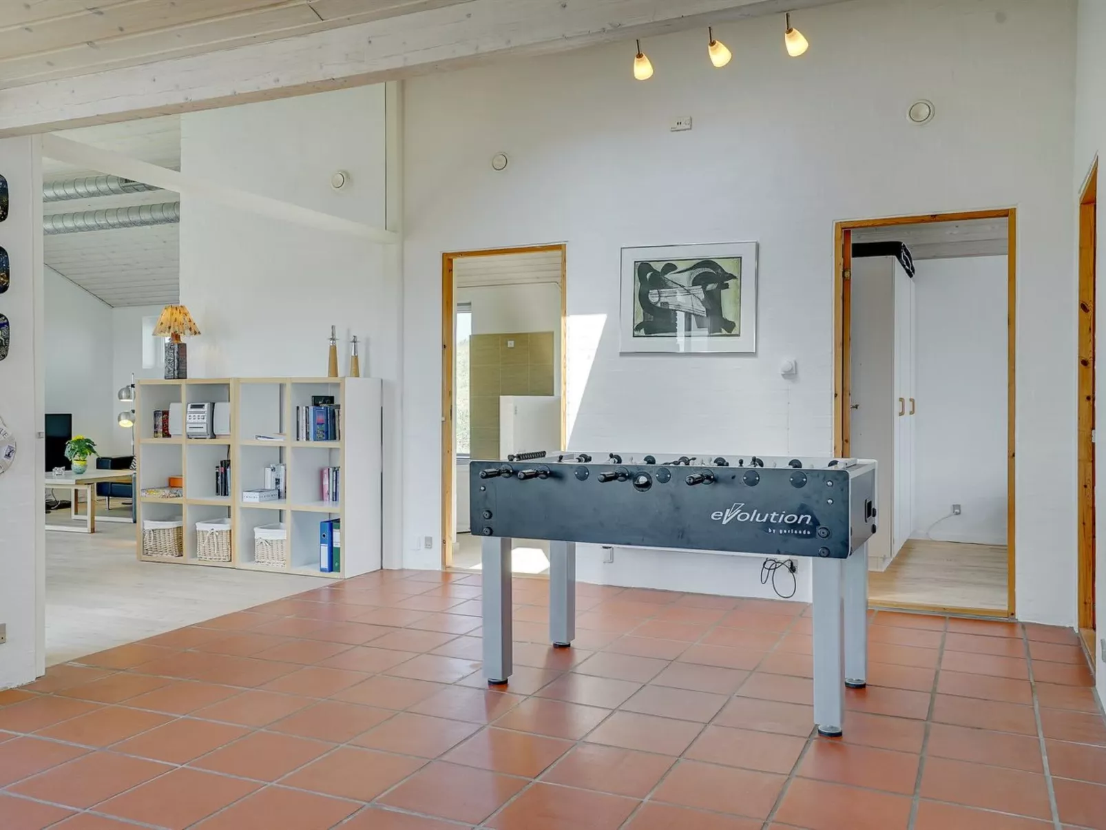 "Broder" - 150m from the sea-Inside