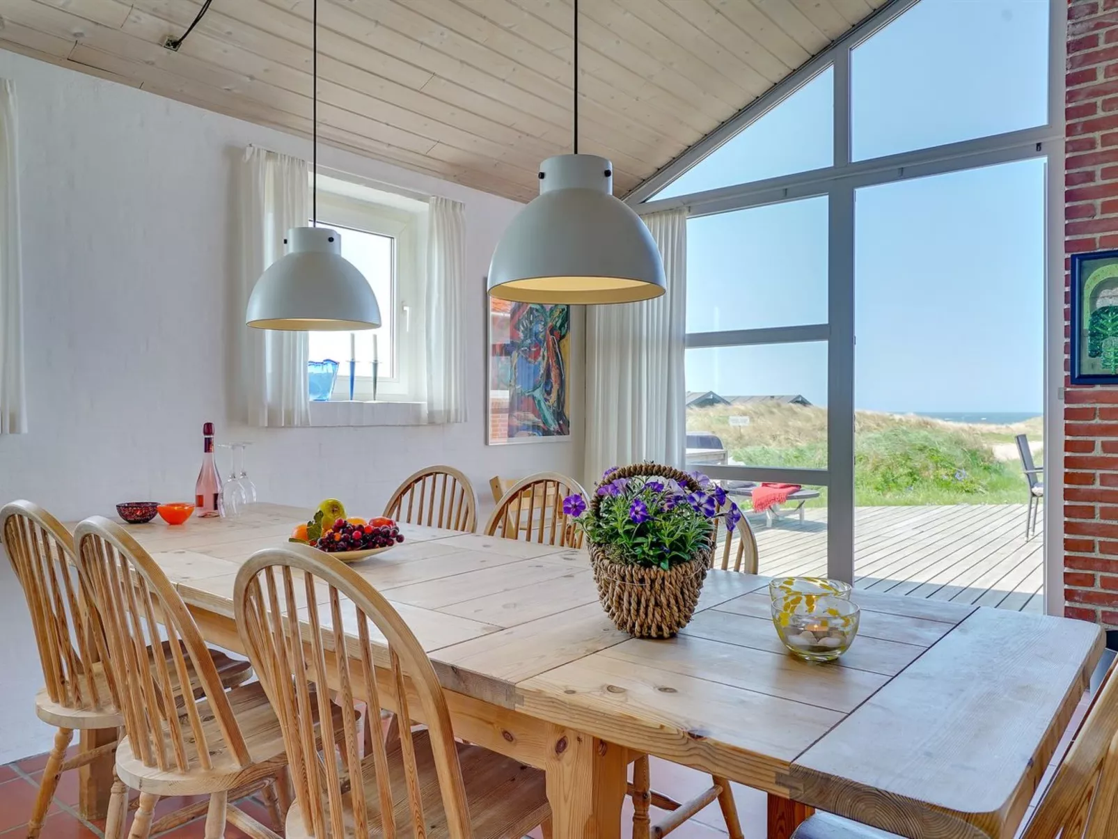 "Broder" - 150m from the sea-Inside
